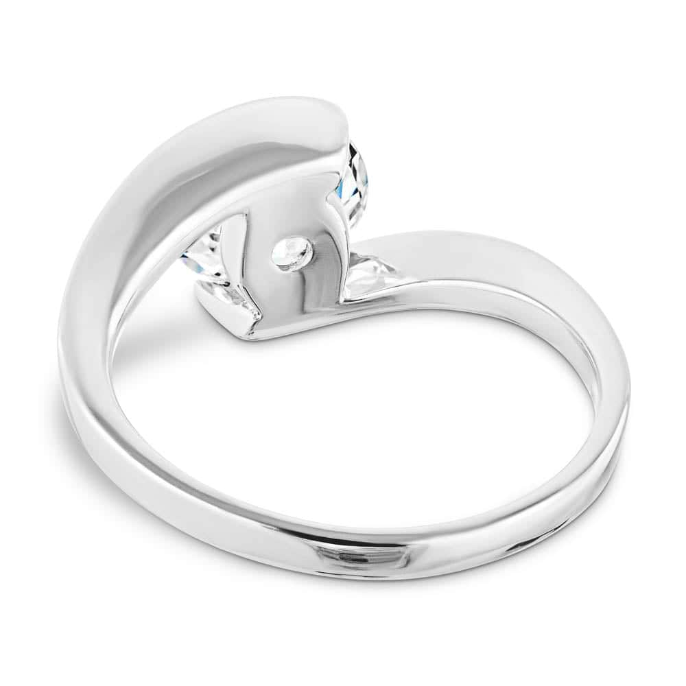 Moissanite - Daci Solitaire Engagement Ring