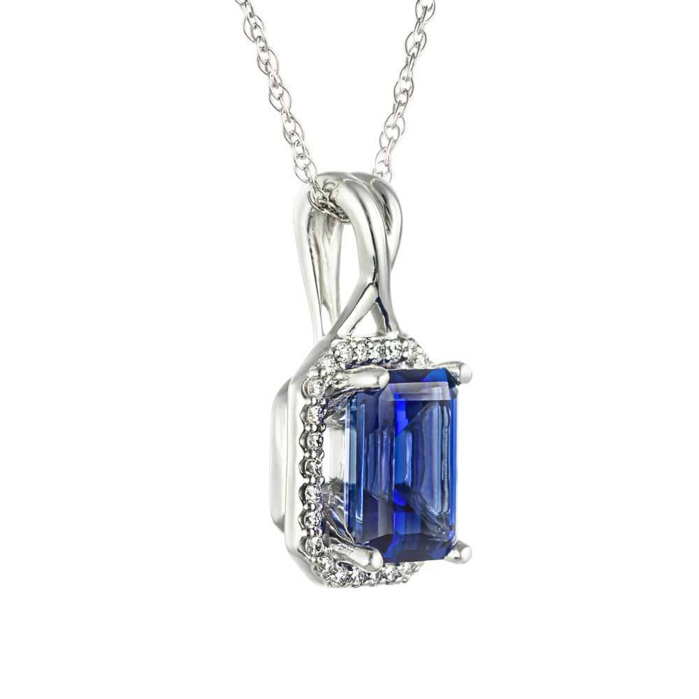 Set with a 3ct emerald shape lab-grown blue sapphire | blue sapphire pendant