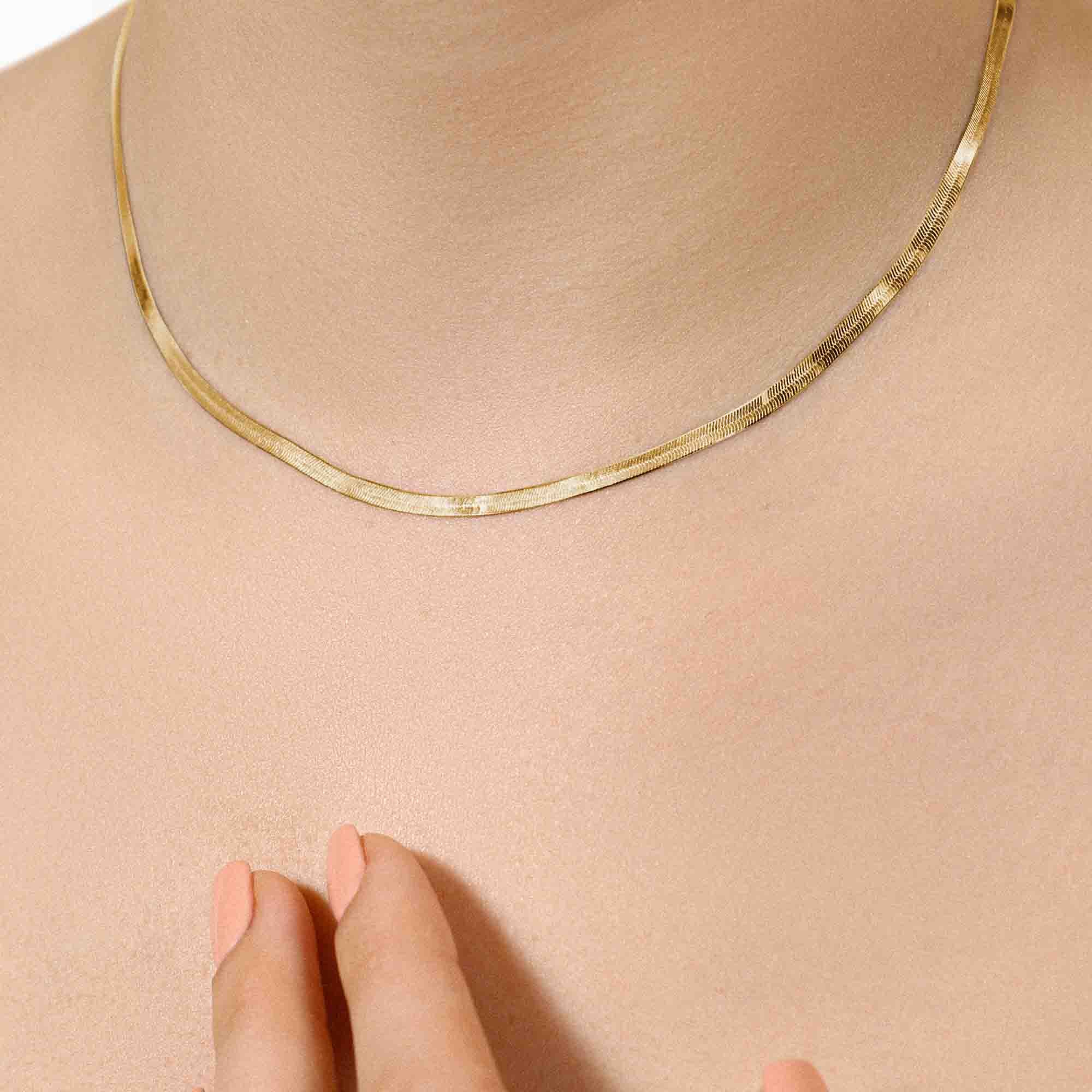 Herringbone Necklace 16in in 14K Yellow Gold