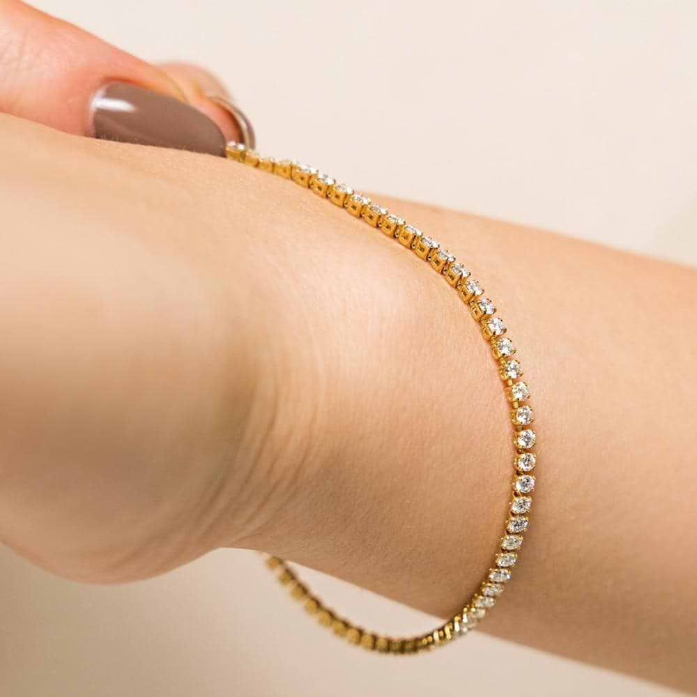 Lab Grown Diamond Tennis Bracelet in Yellow Gold