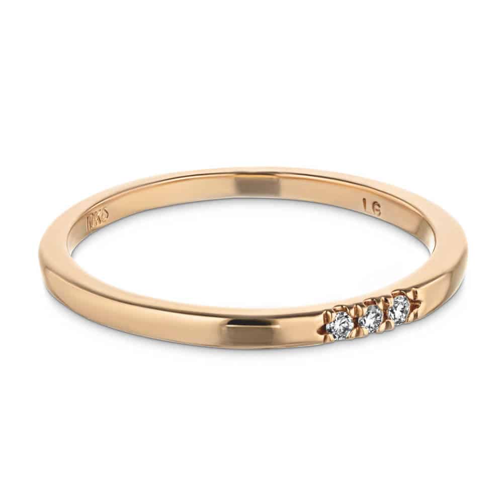Three Lab-Grown Diamonds set in a simple band in recycled 10K rose gold | fashion Three Lab-Grown Diamonds set in a simple band in recycled 10K rose gold