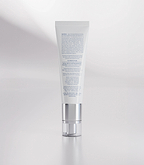Dark Spot Defense Sunscreen with Tone-Perfecting Actives