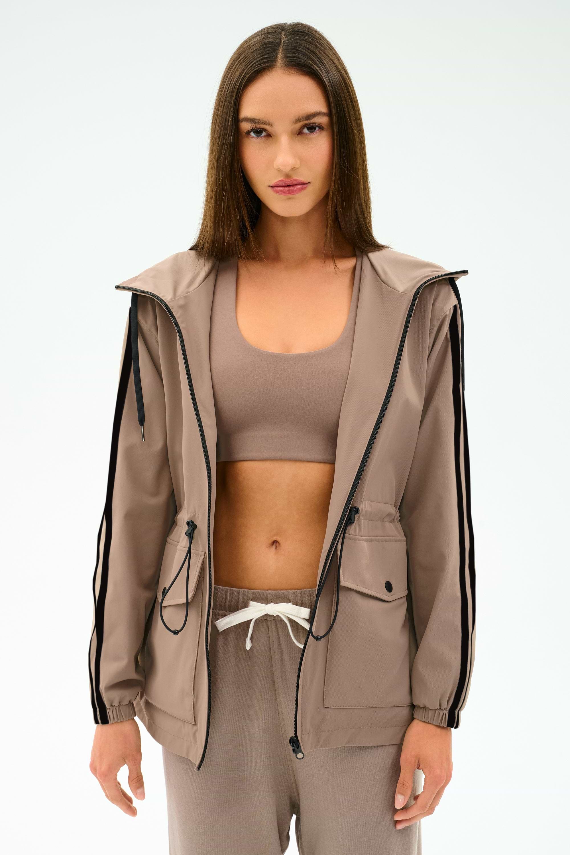 Reggie Water Repellent Jacket - Latte/Black – SPLITS59