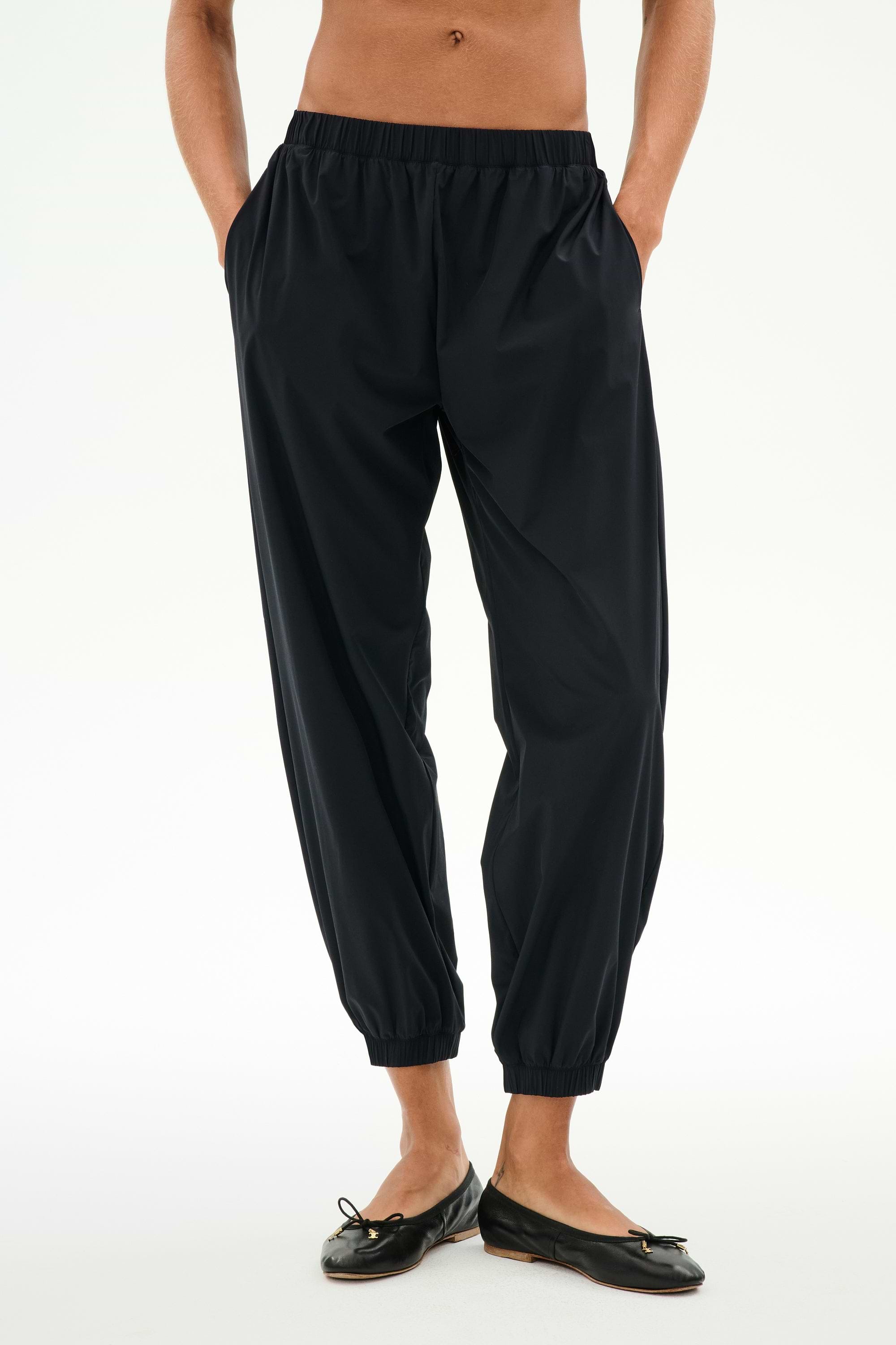 Megan Woven Nylon Jogger - Black – SPLITS59