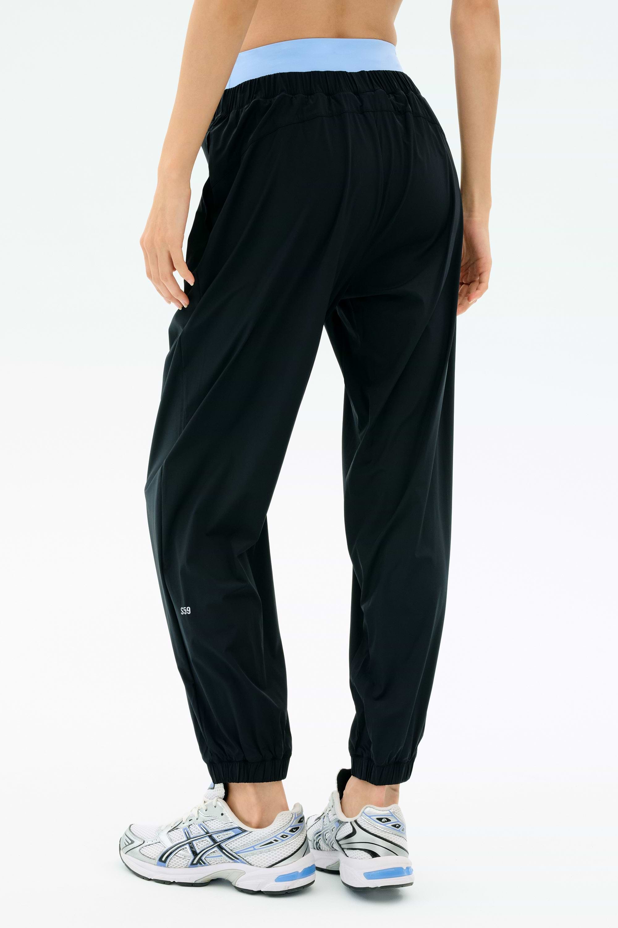 Megan Woven Nylon Jogger - Black – SPLITS59
