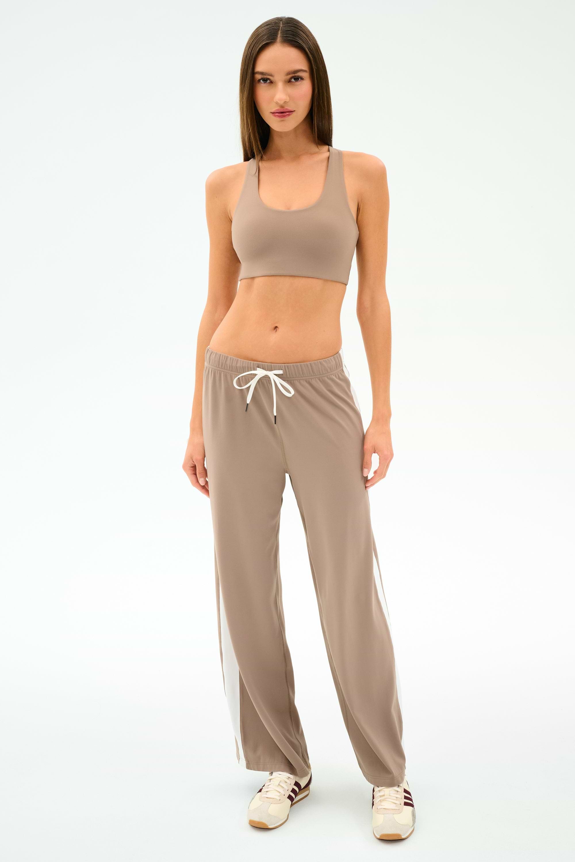 Willow Airweight Wide Leg - Latte/White – SPLITS59