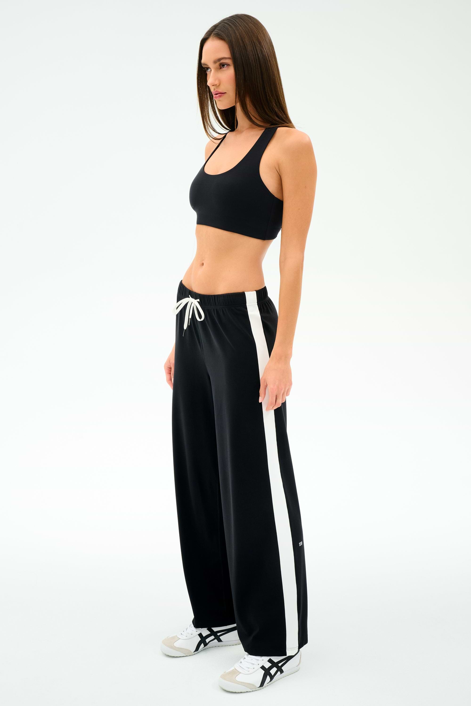 Willow Airweight Wide Leg - Black/White – SPLITS59