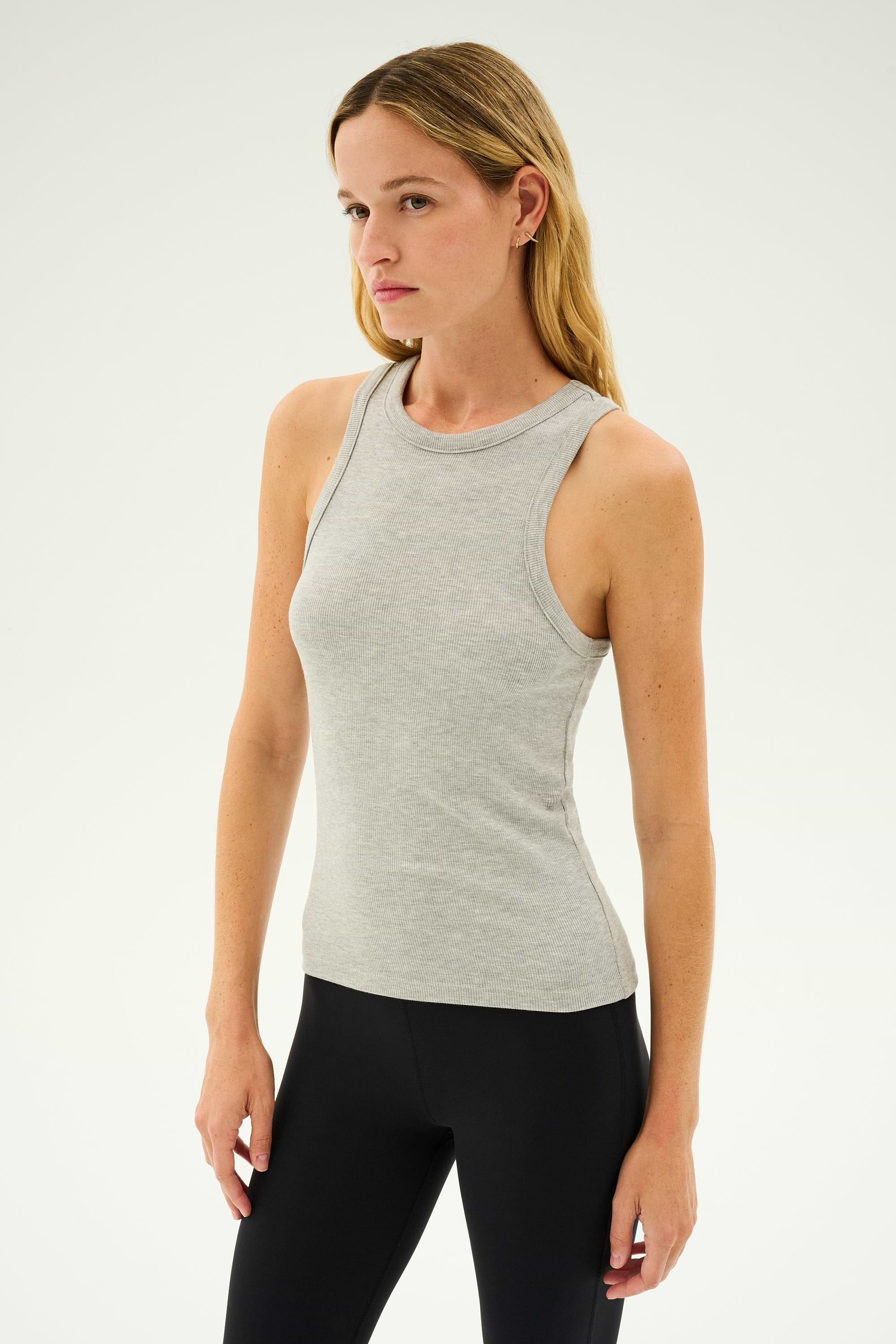 【早い者勝ち】 herlipto Ribbed Jersey Tank Graphic Essential Racer Tank - White | Levi's® US