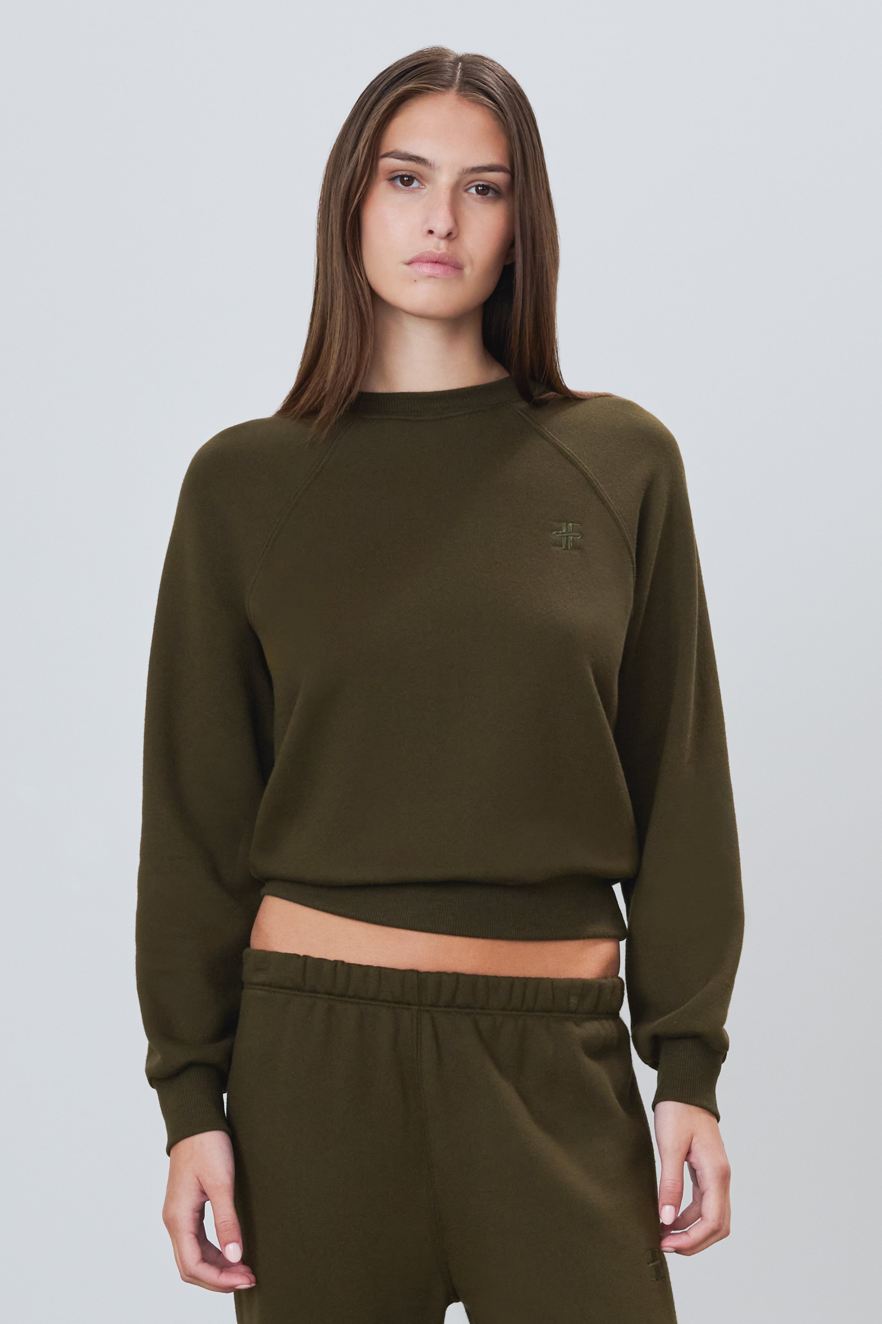 SHRUNKEN RAGLAN SWEATSHIRT - ÉTERNE