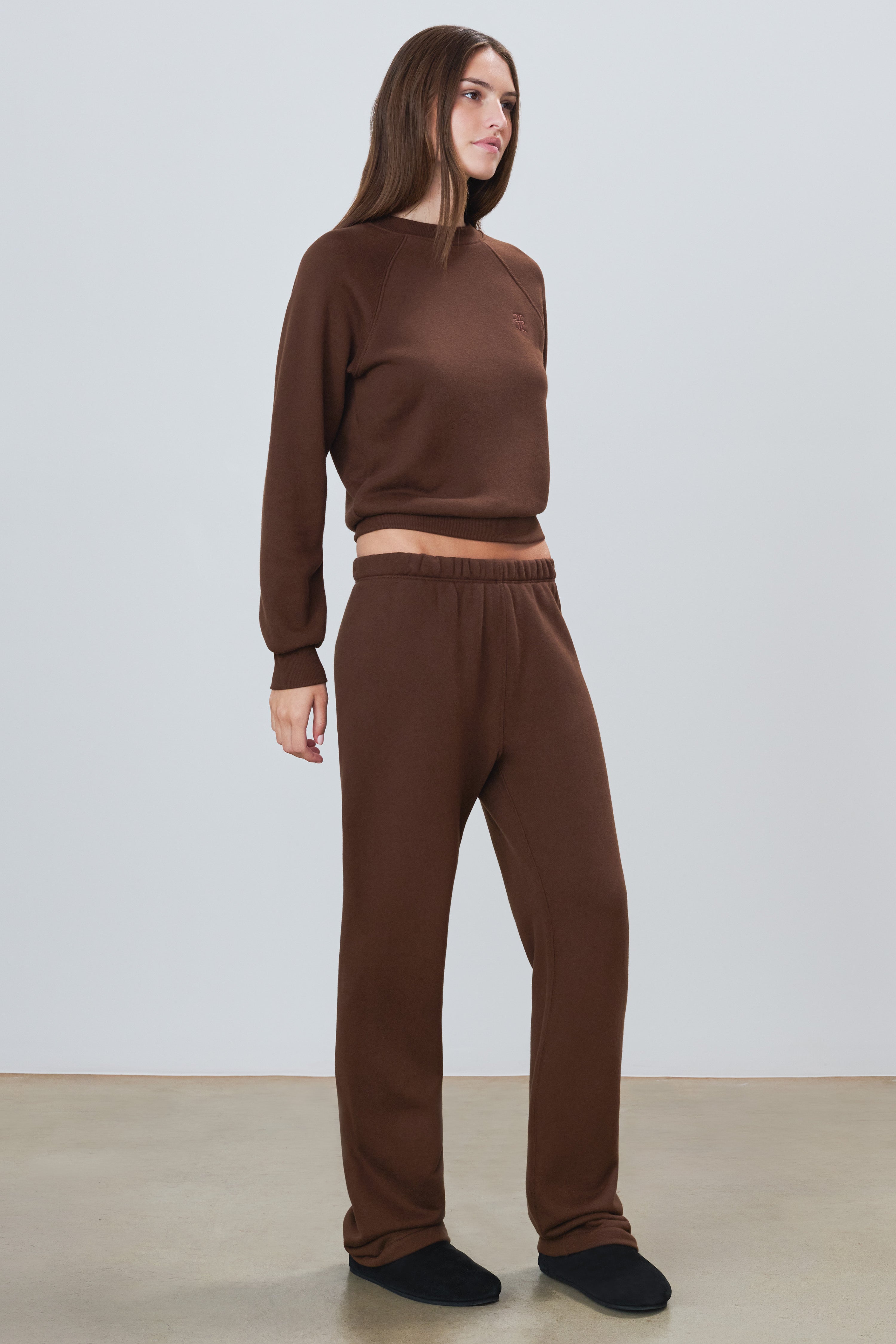 STRAIGHT LEG SWEATPANT - ÉTERNE