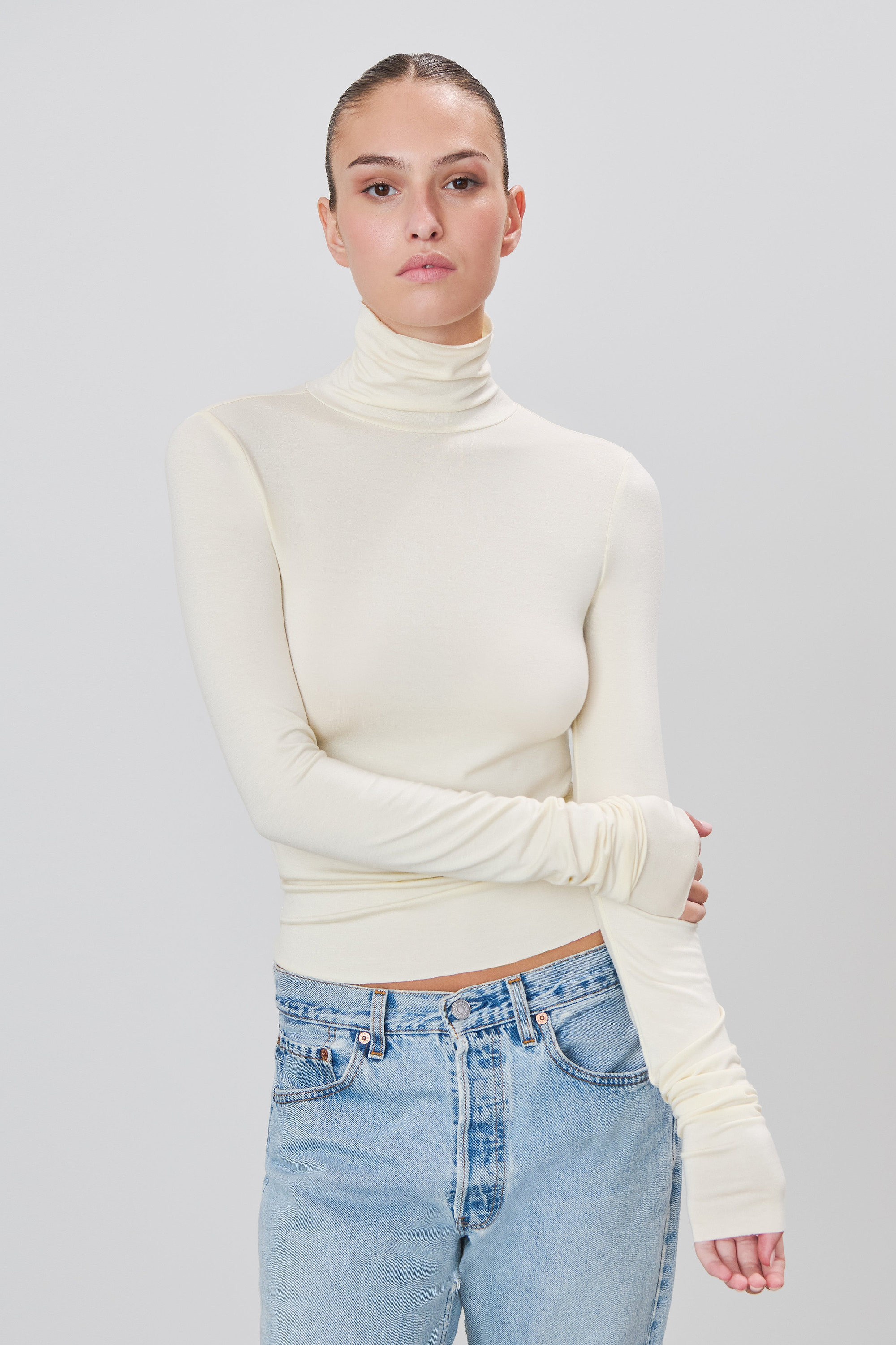 FITTED TURTLENECK TOP - ÉTERNE