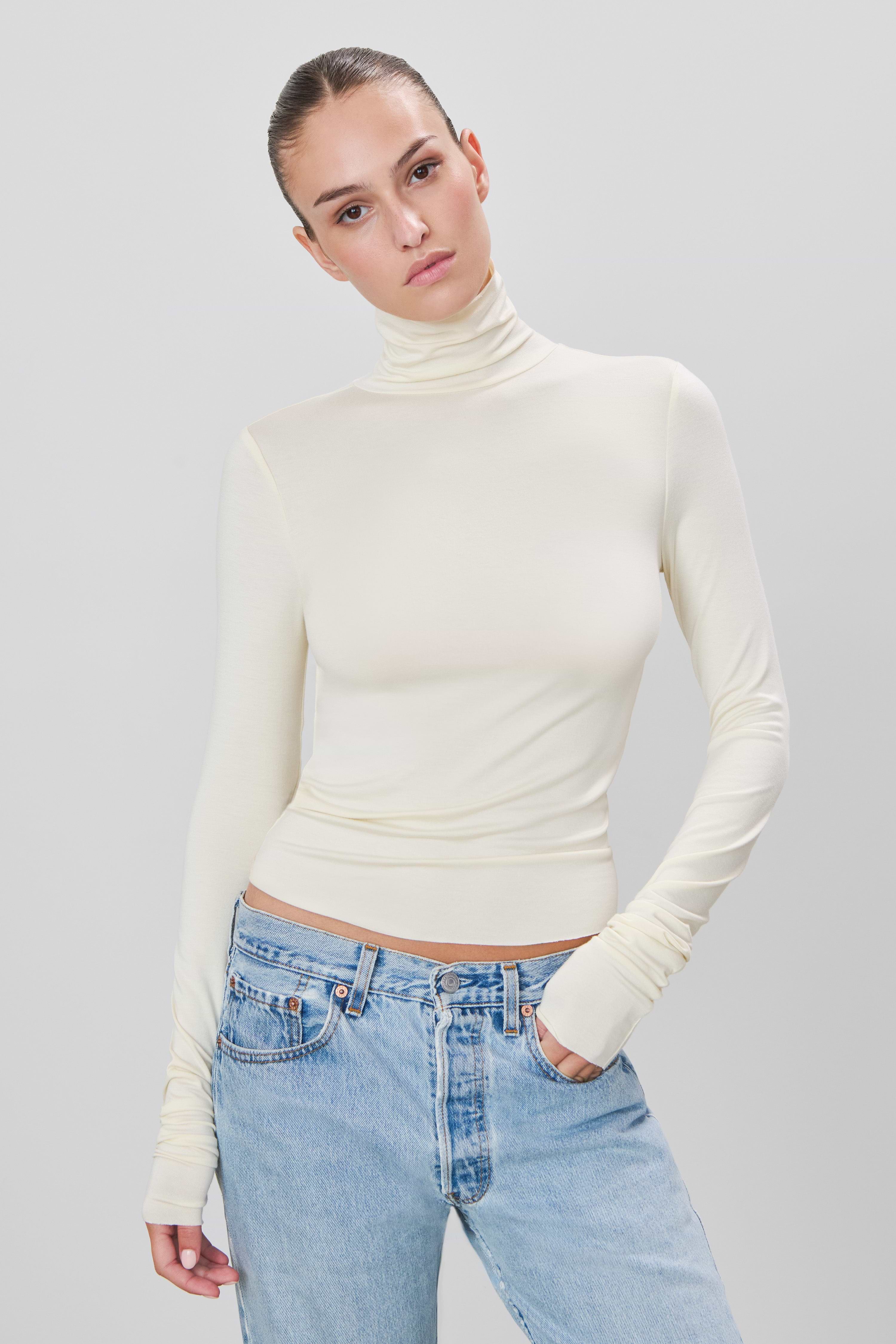 FITTED TURTLENECK TOP - ÉTERNE