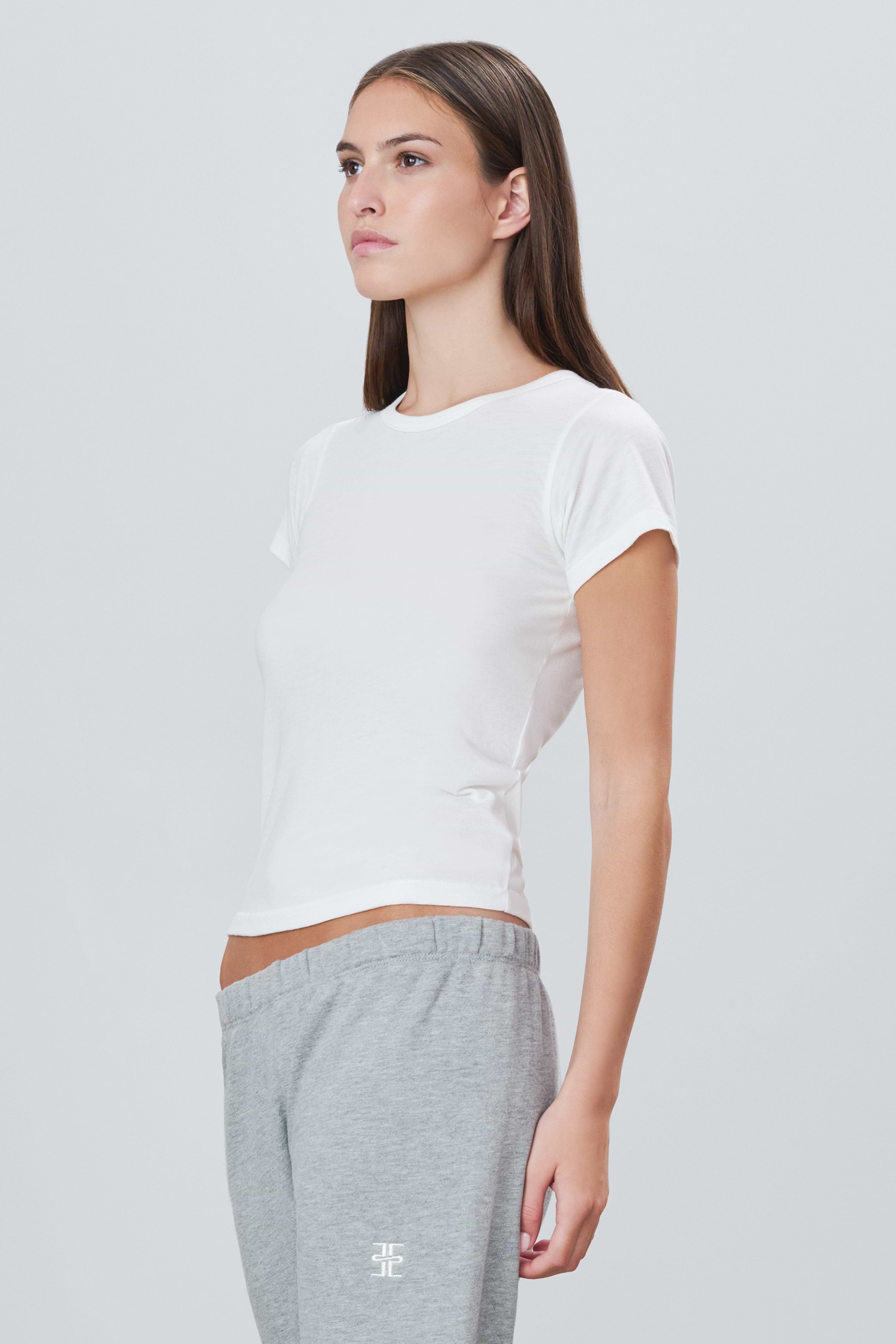 FITTED CREWNECK SHORT SLEEVE T-SHIRT - ÉTERNE