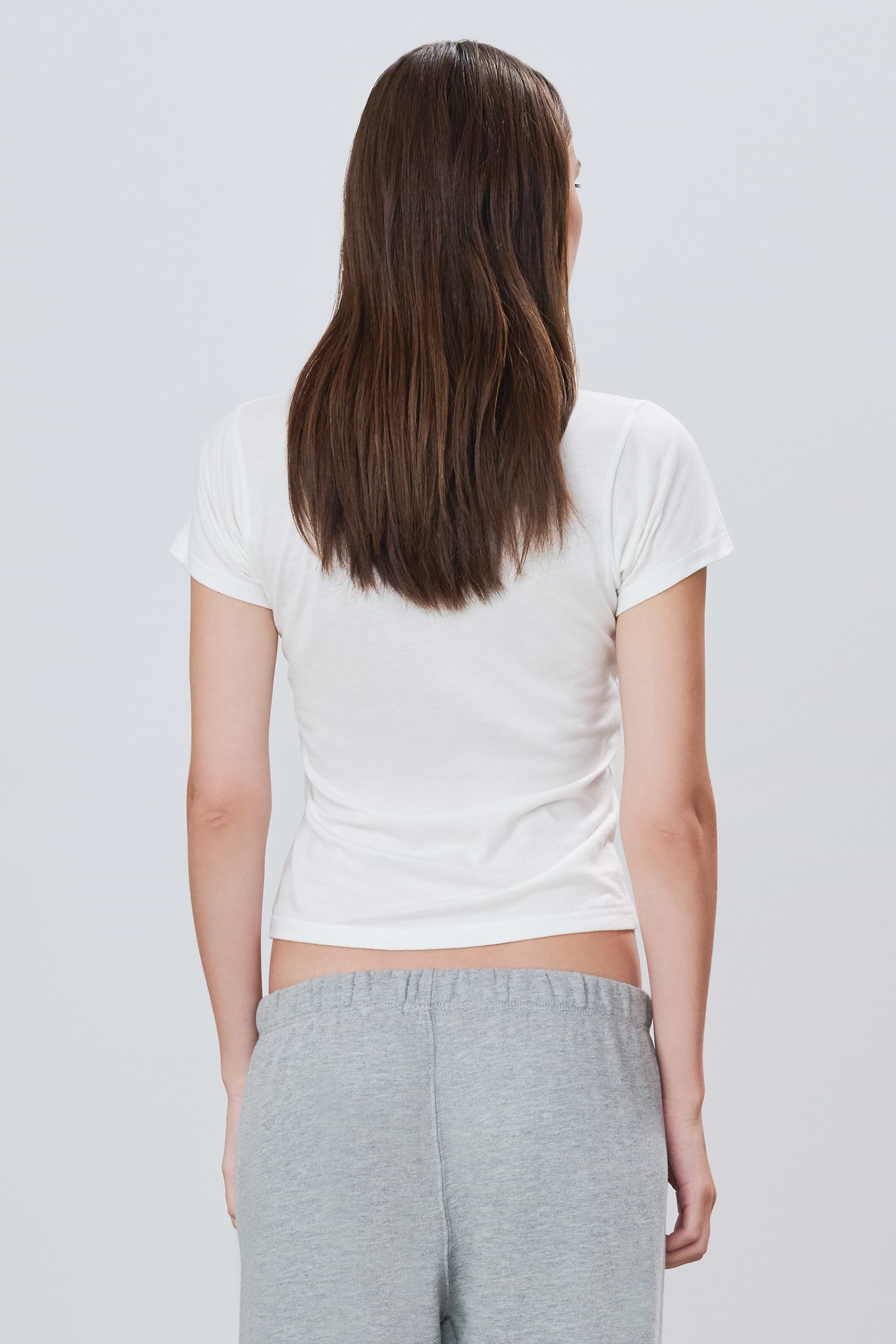 FITTED CREWNECK SHORT SLEEVE T-SHIRT - ÉTERNE