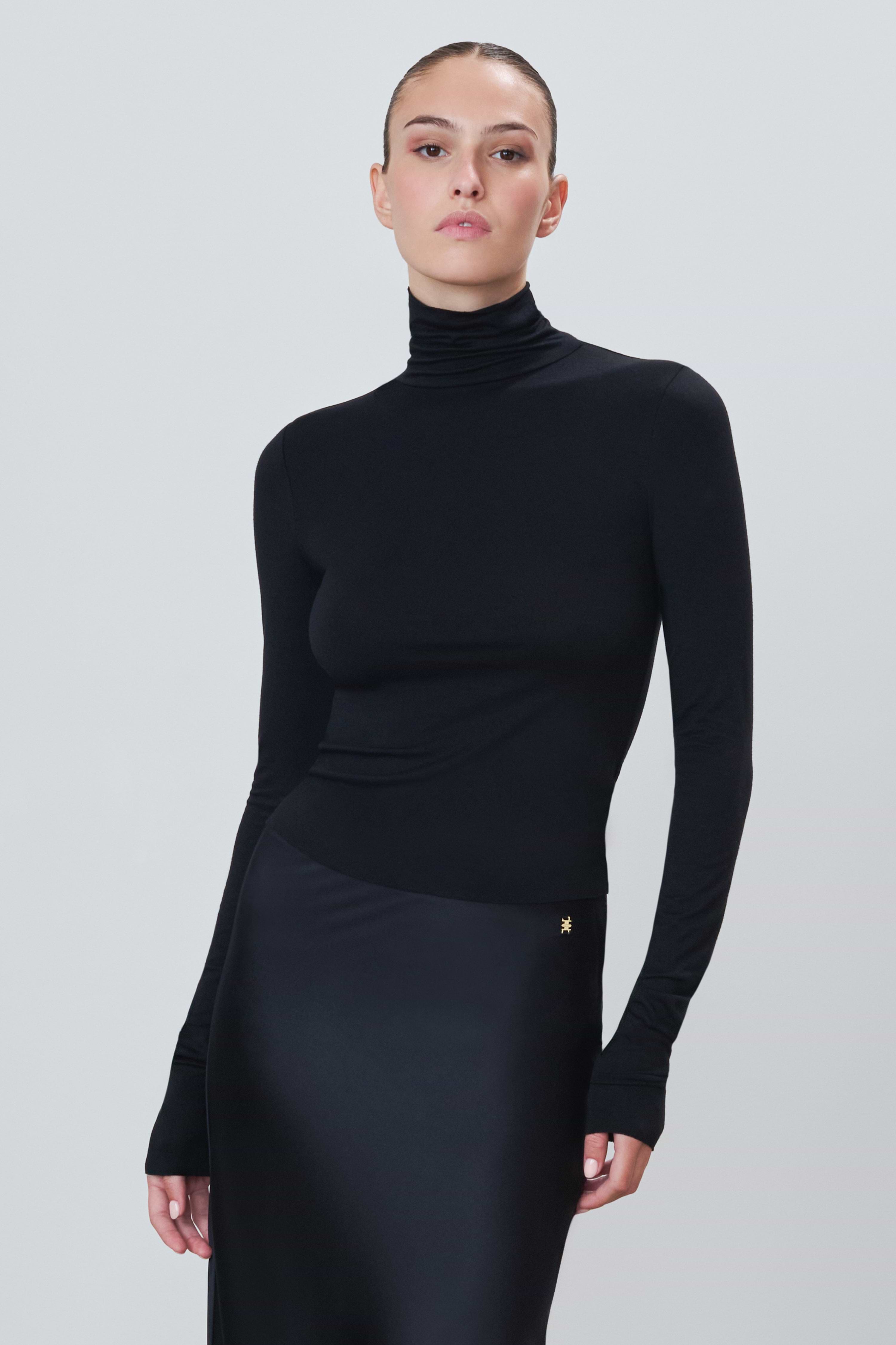 FITTED TURTLENECK TOP - ÉTERNE