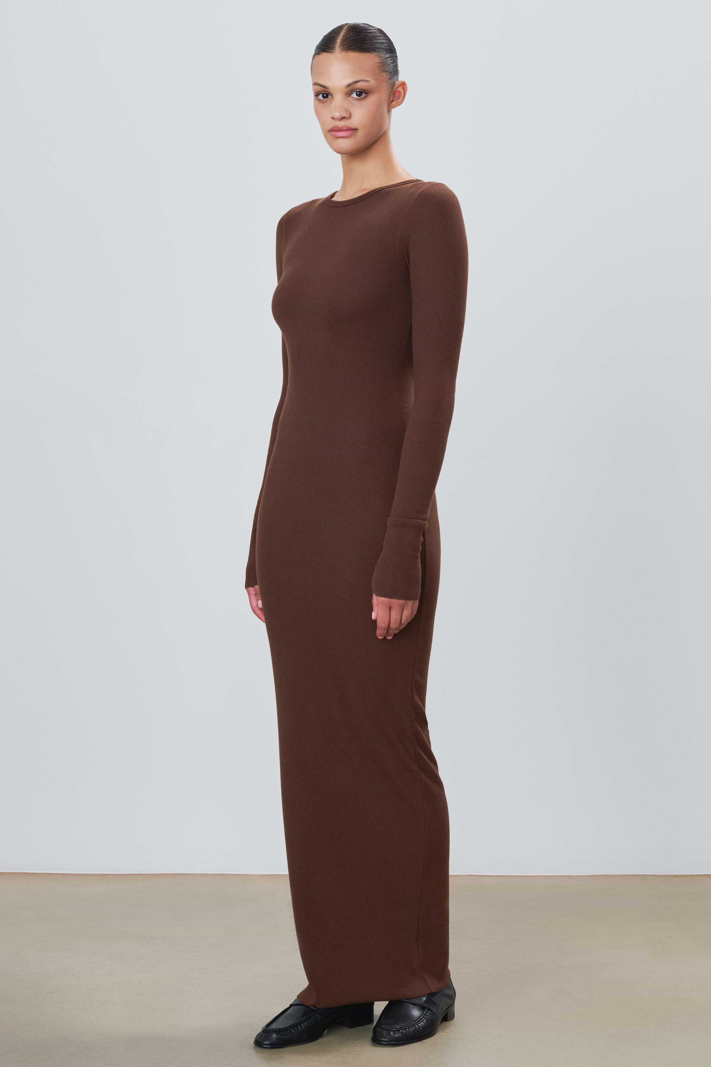LONG SLEEVE CREWNECK MAXI DRESS - ÉTERNE