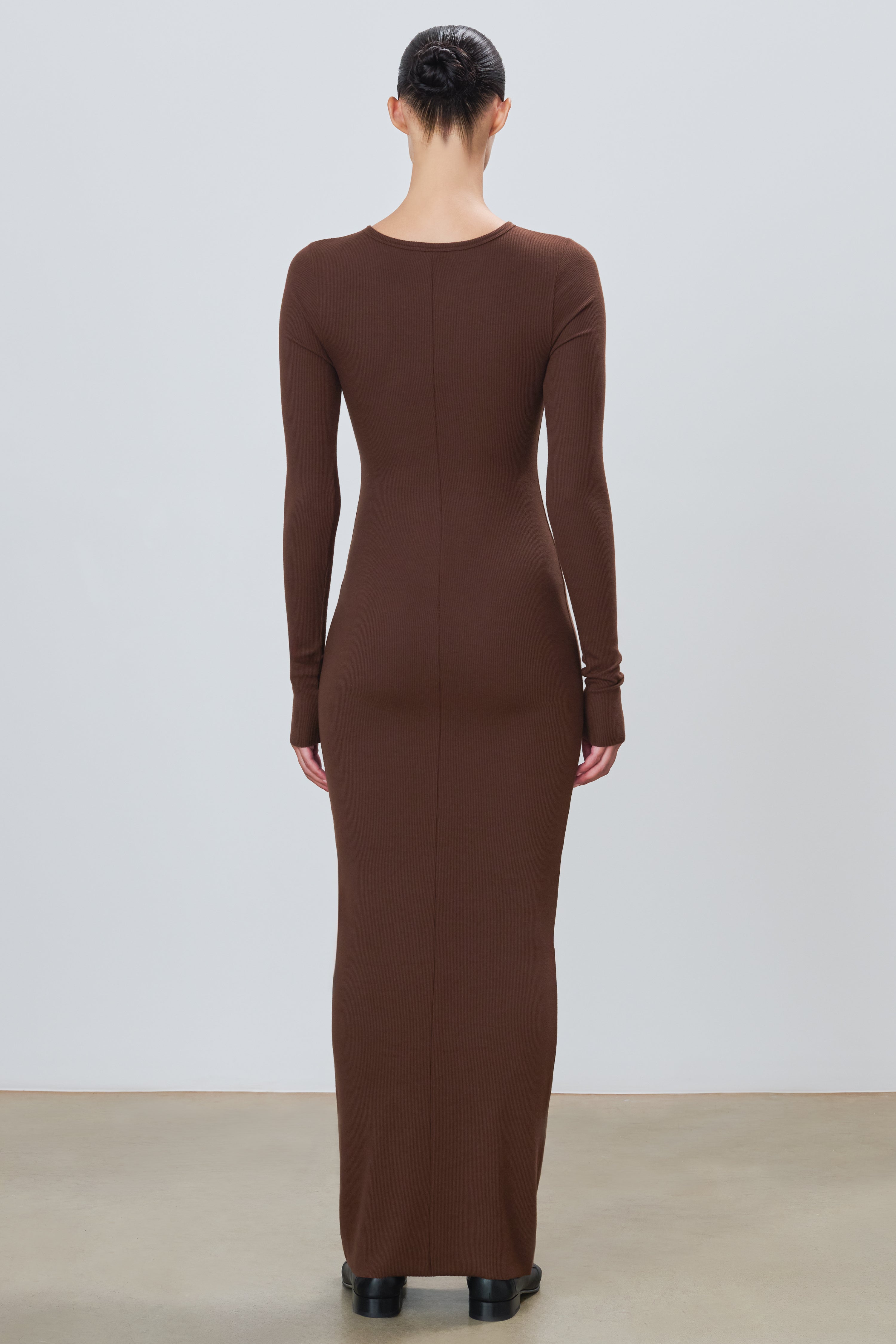 LONG SLEEVE CREWNECK MAXI DRESS - ÉTERNE