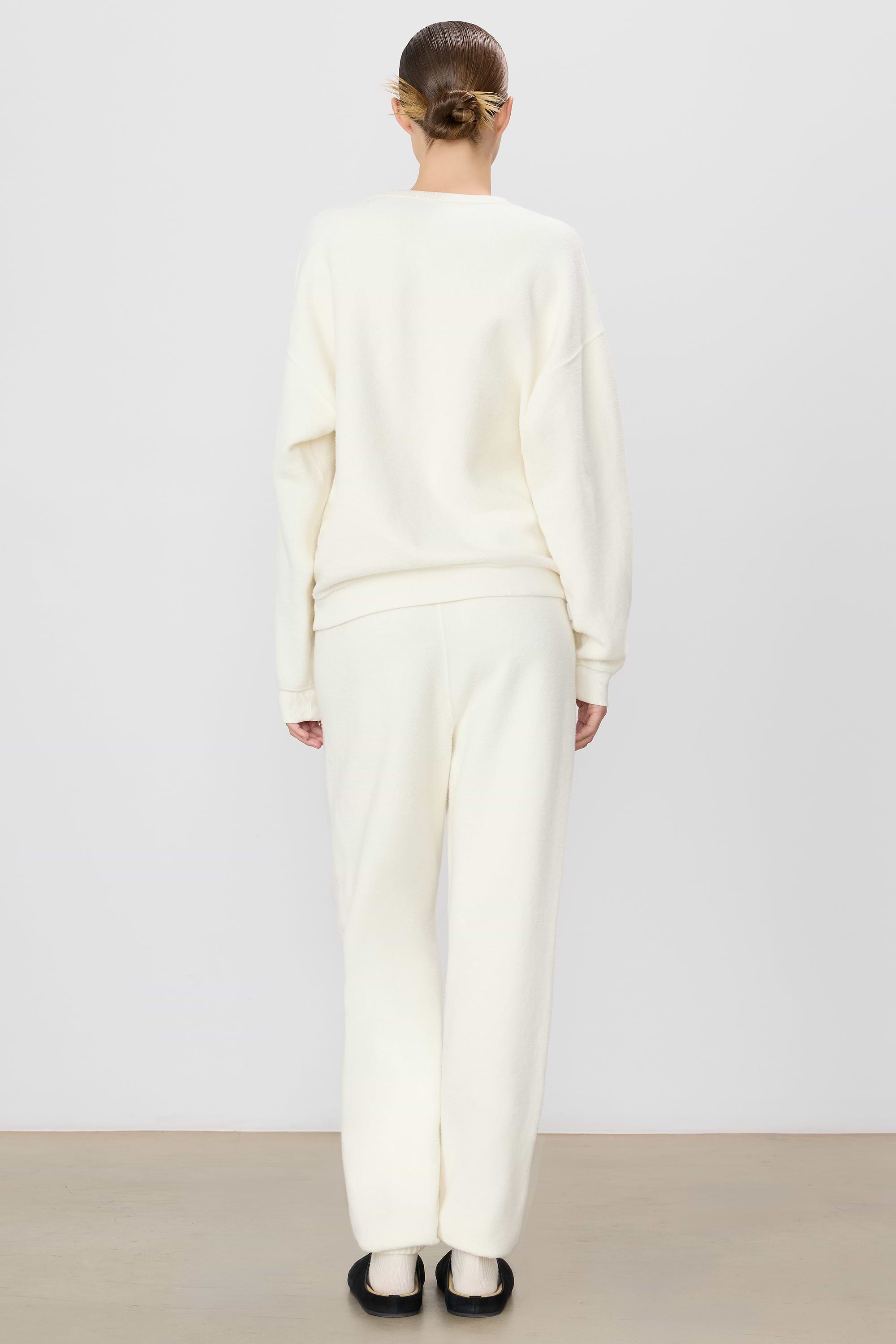 Classic Sweatpant Cream - ÉTERNE