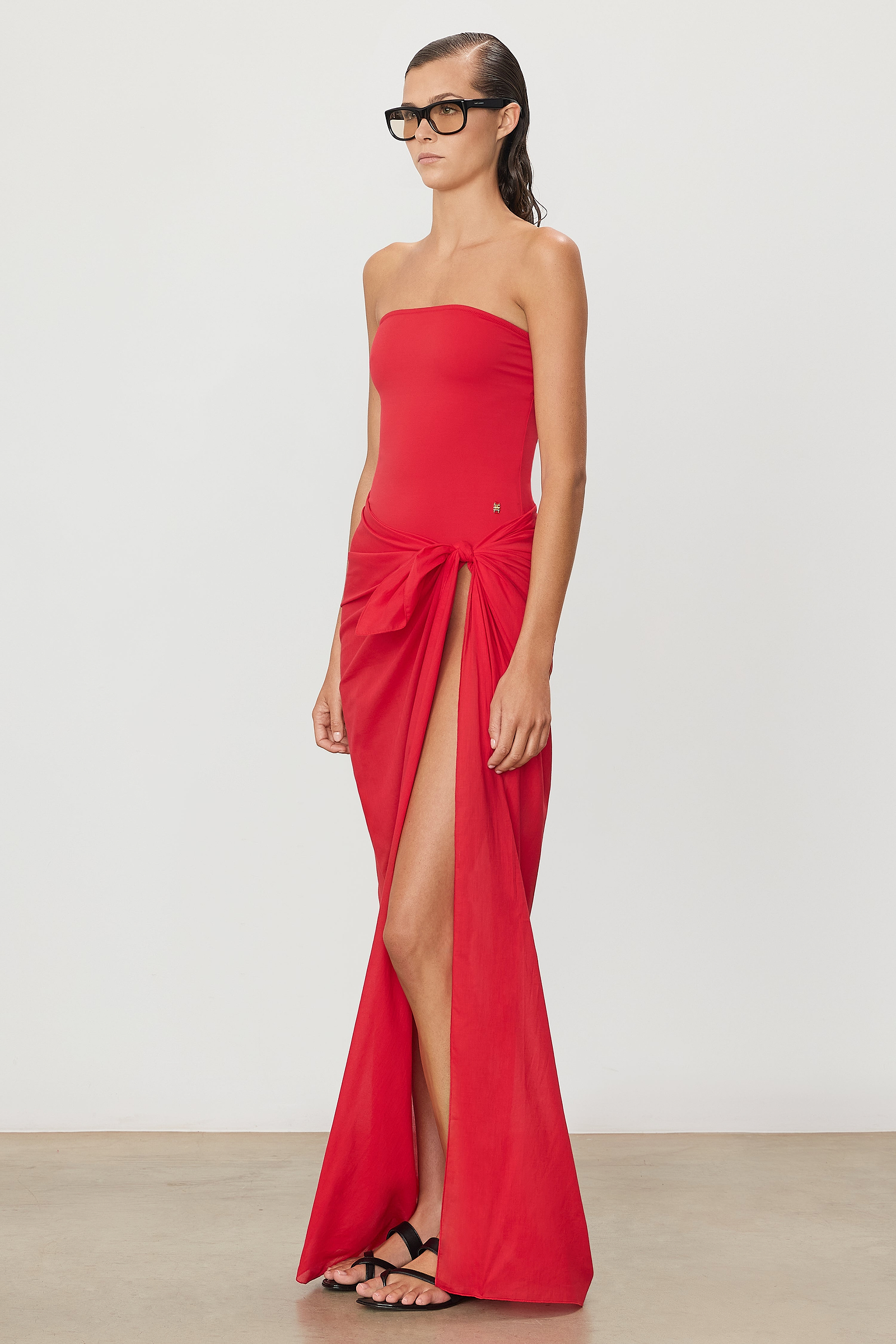 Esme Maxi Sarong Rouge - ÉTERNE