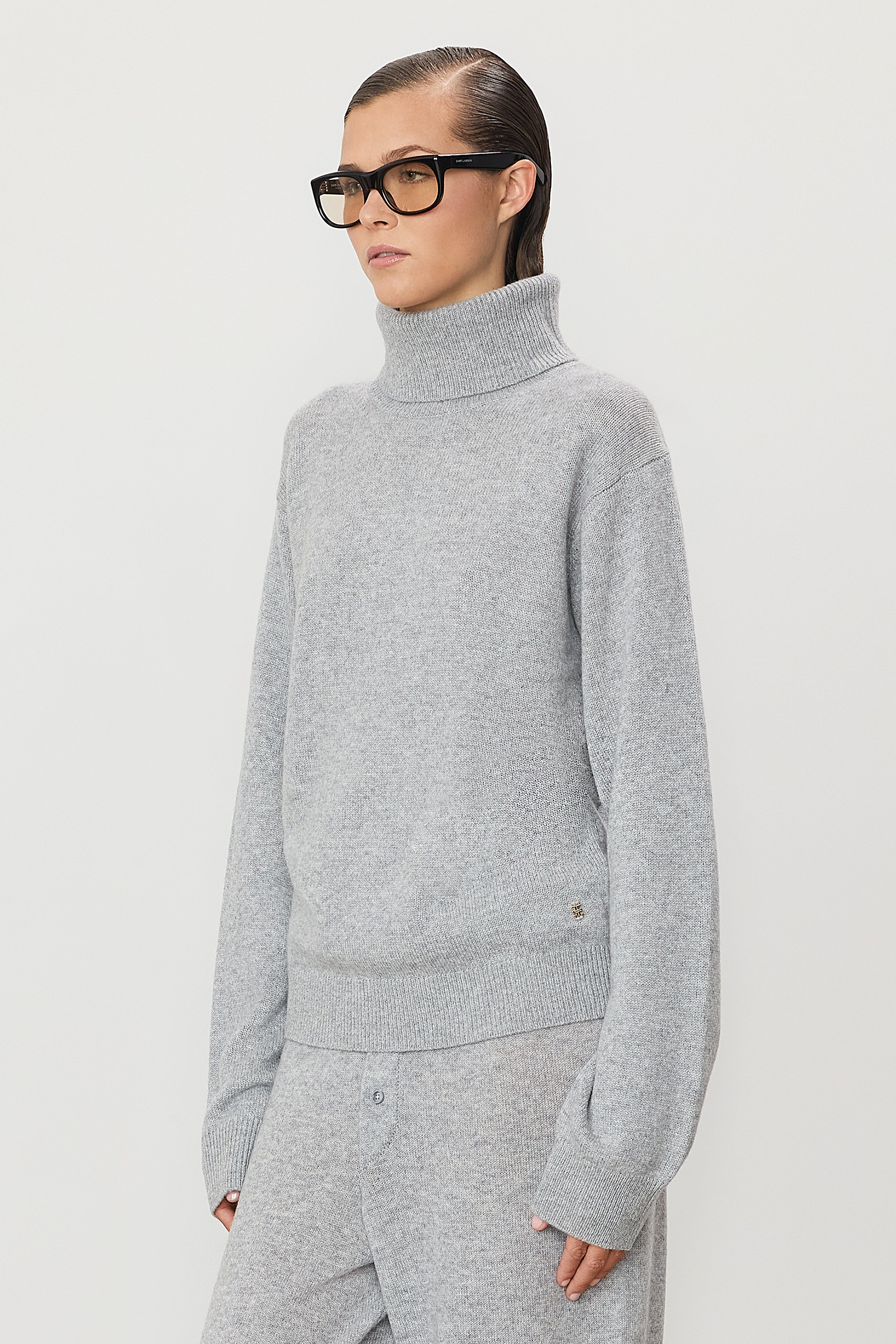 KEATON SWEATER - ÉTERNE