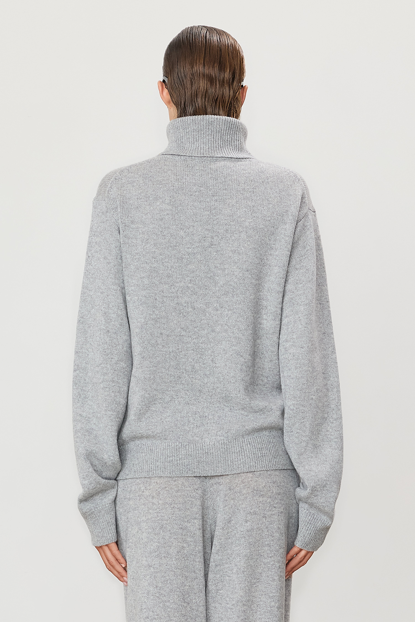 KEATON SWEATER - ÉTERNE