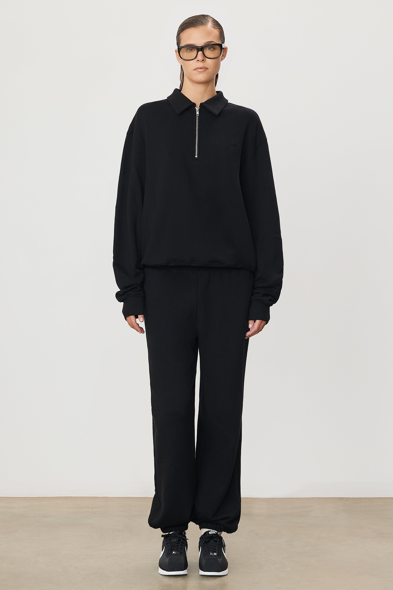 Boyfriend Pocket Sweatpant Black - ÉTERNE