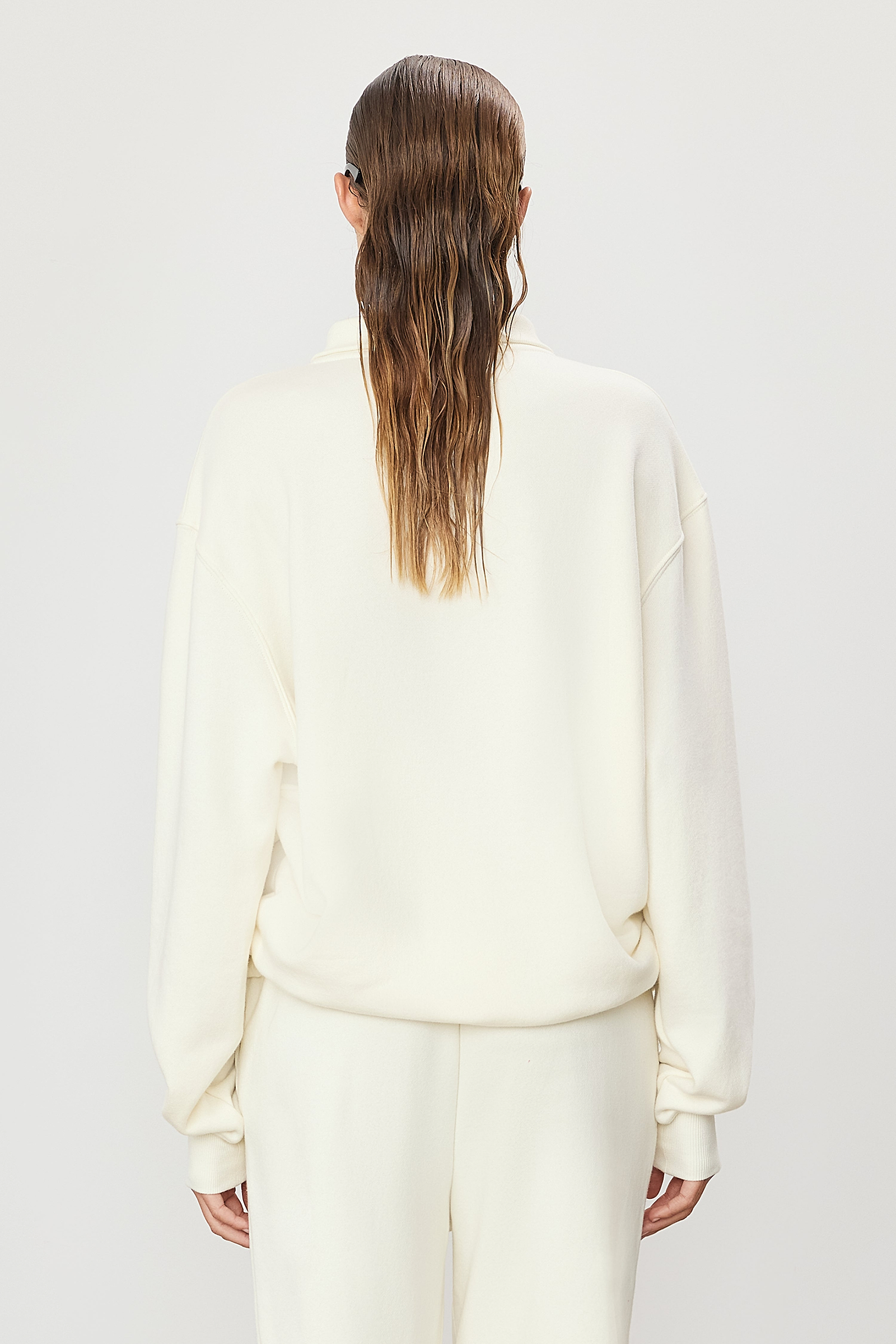Zip-up Polo Sweatshirt Cream - ÉTERNE