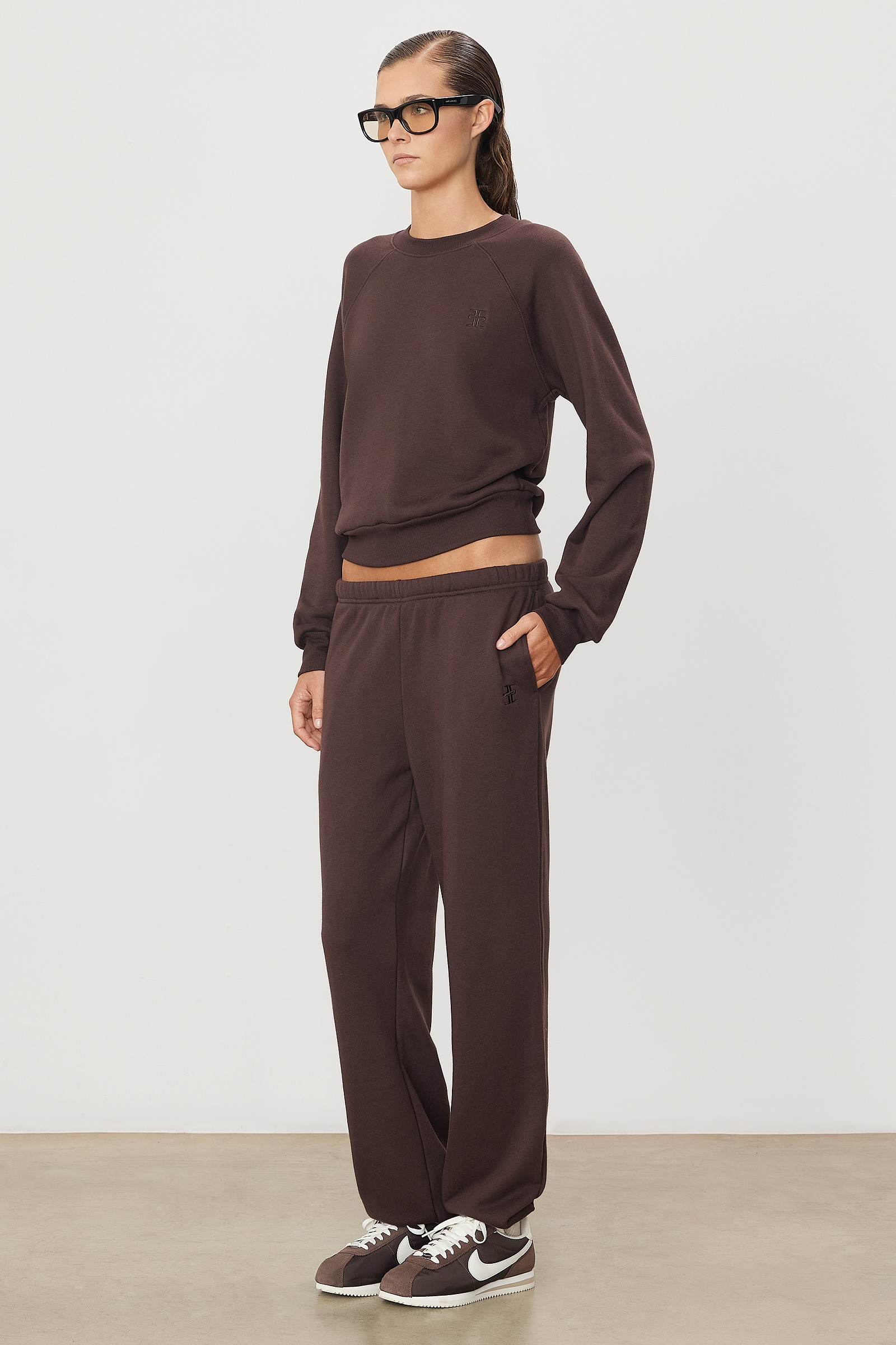 Boyfriend Pocket Sweatpant Espresso - ÉTERNE