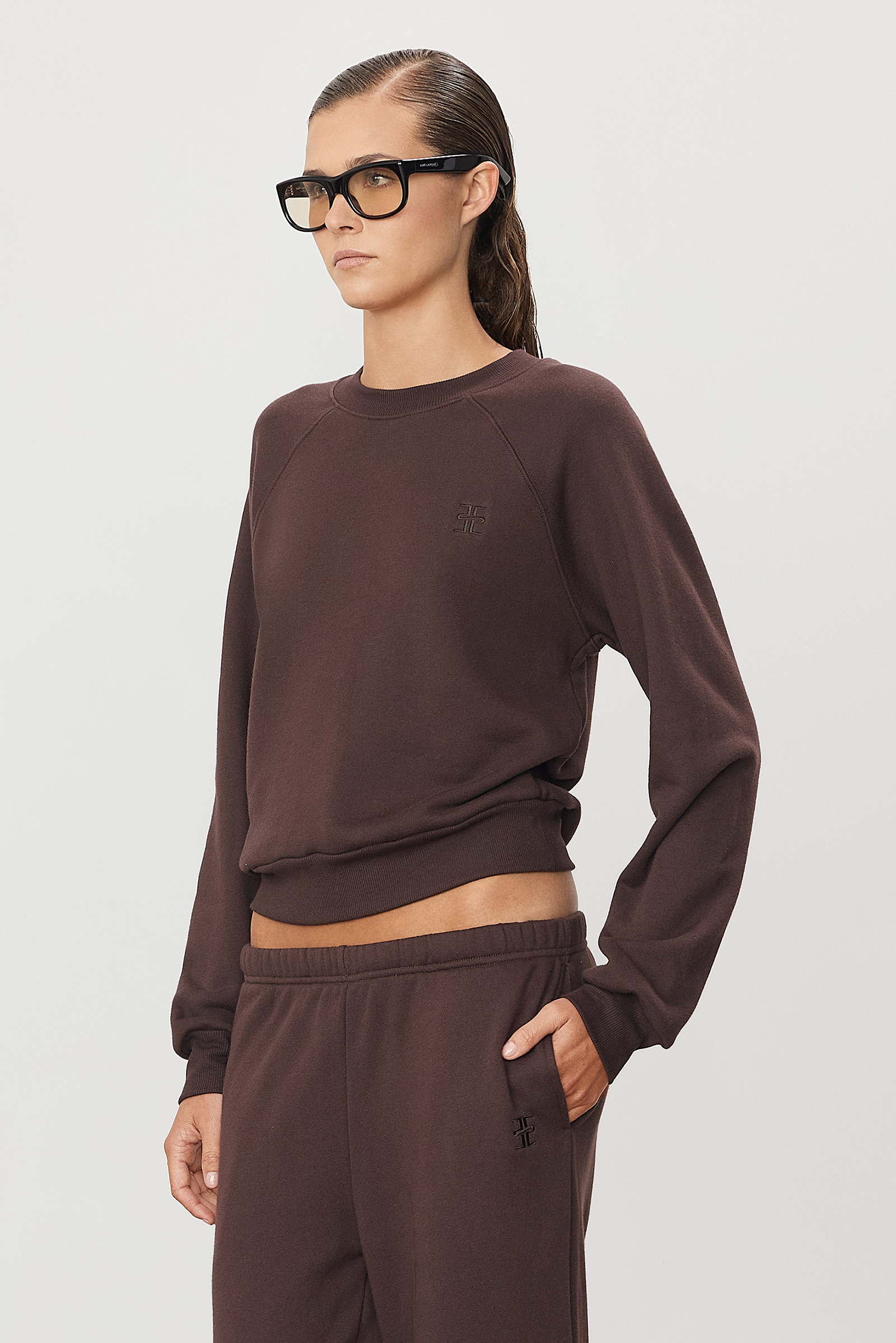 SHRUNKEN RAGLAN SWEATSHIRT - ÉTERNE