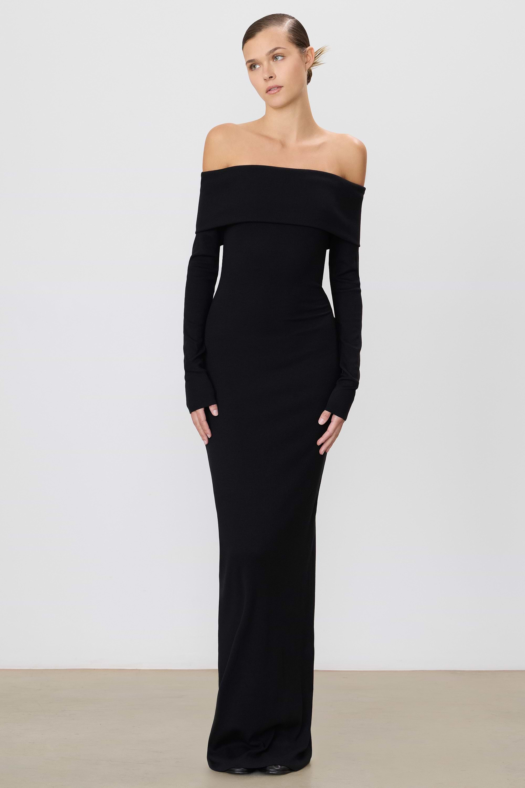 ÉTERNE LONG SLEEVE OFF-SHOULDER MAXI DRESS