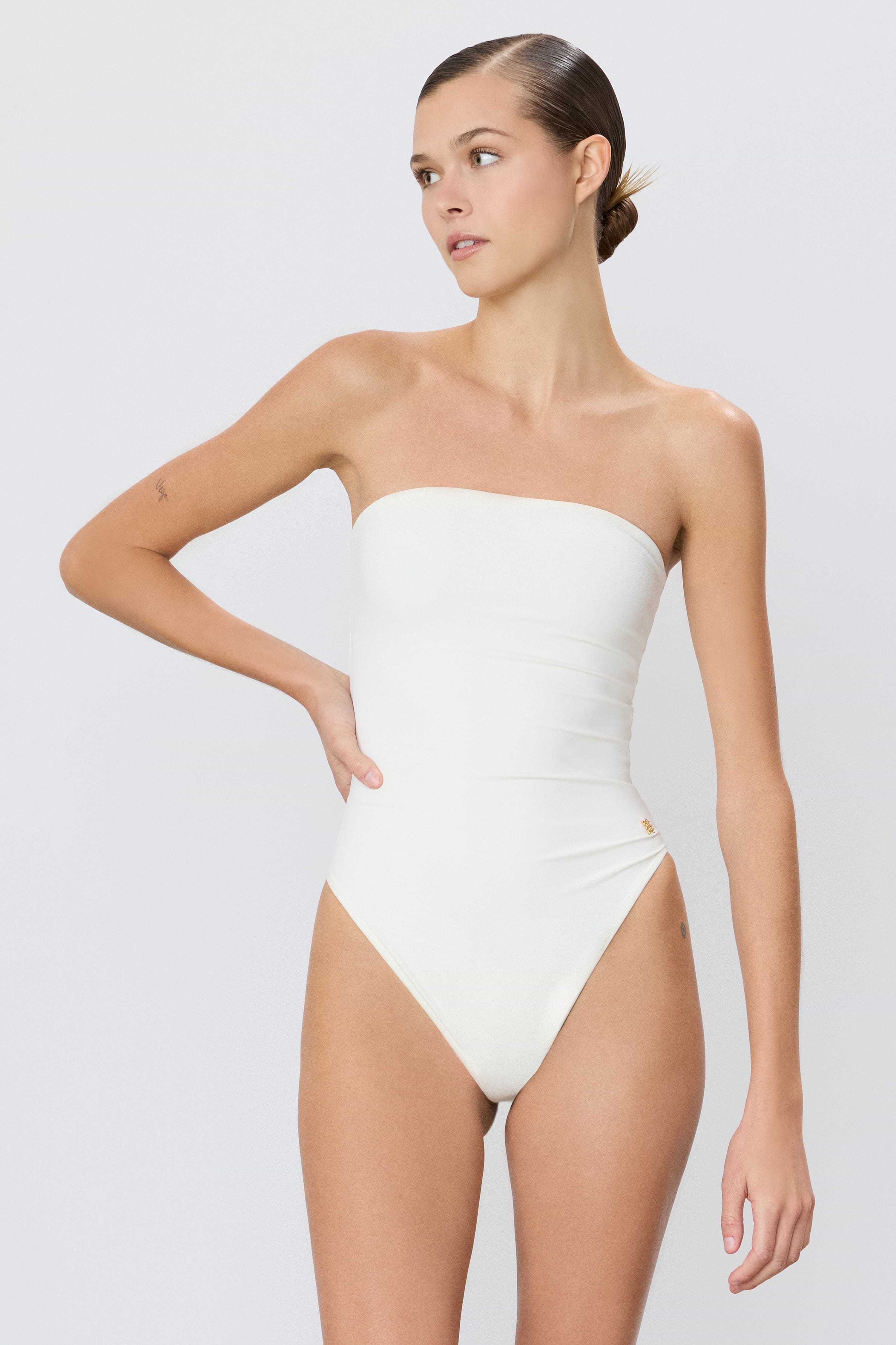 KAIA ONE PIECE - ÉTERNE