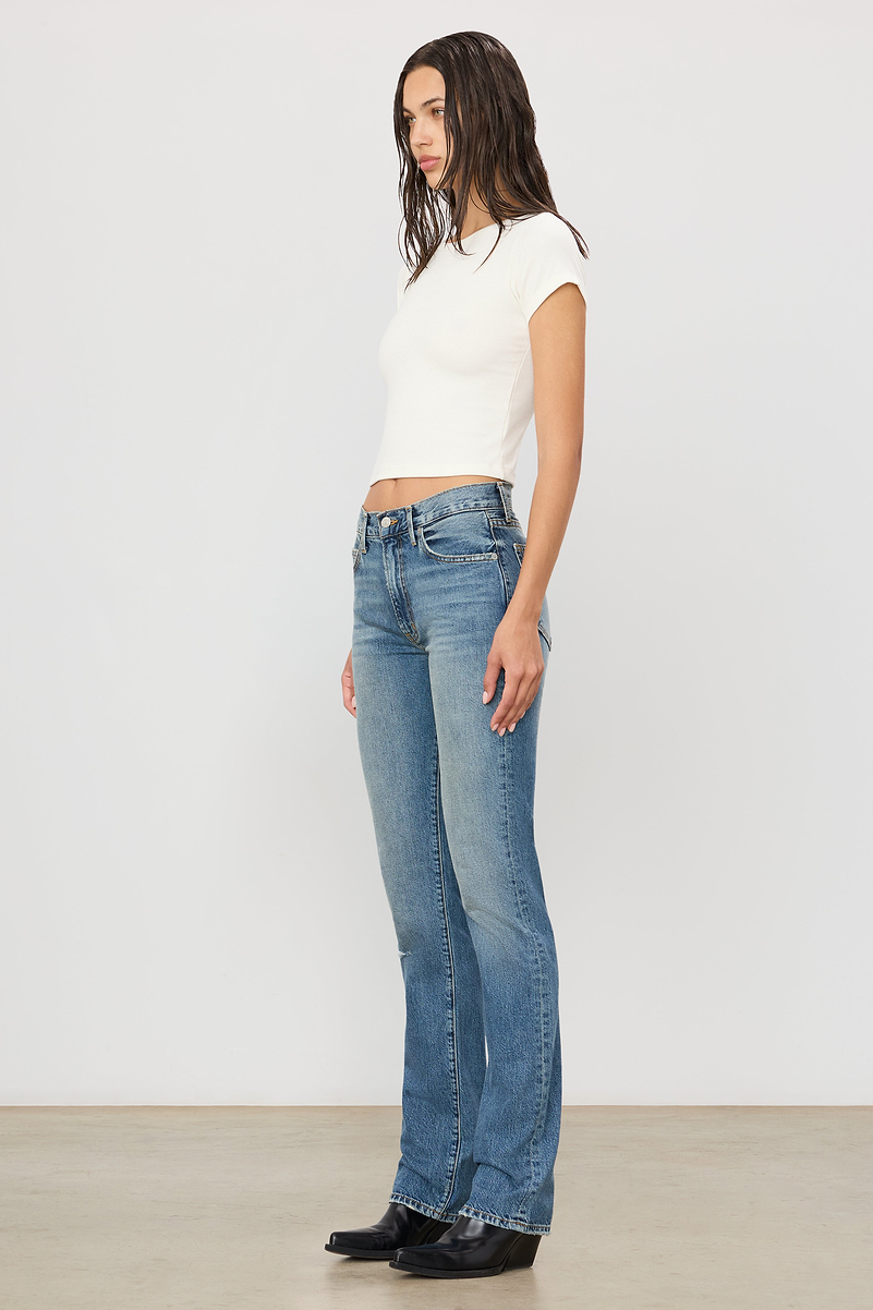 CHLOÉ JEAN - ÉTERNE