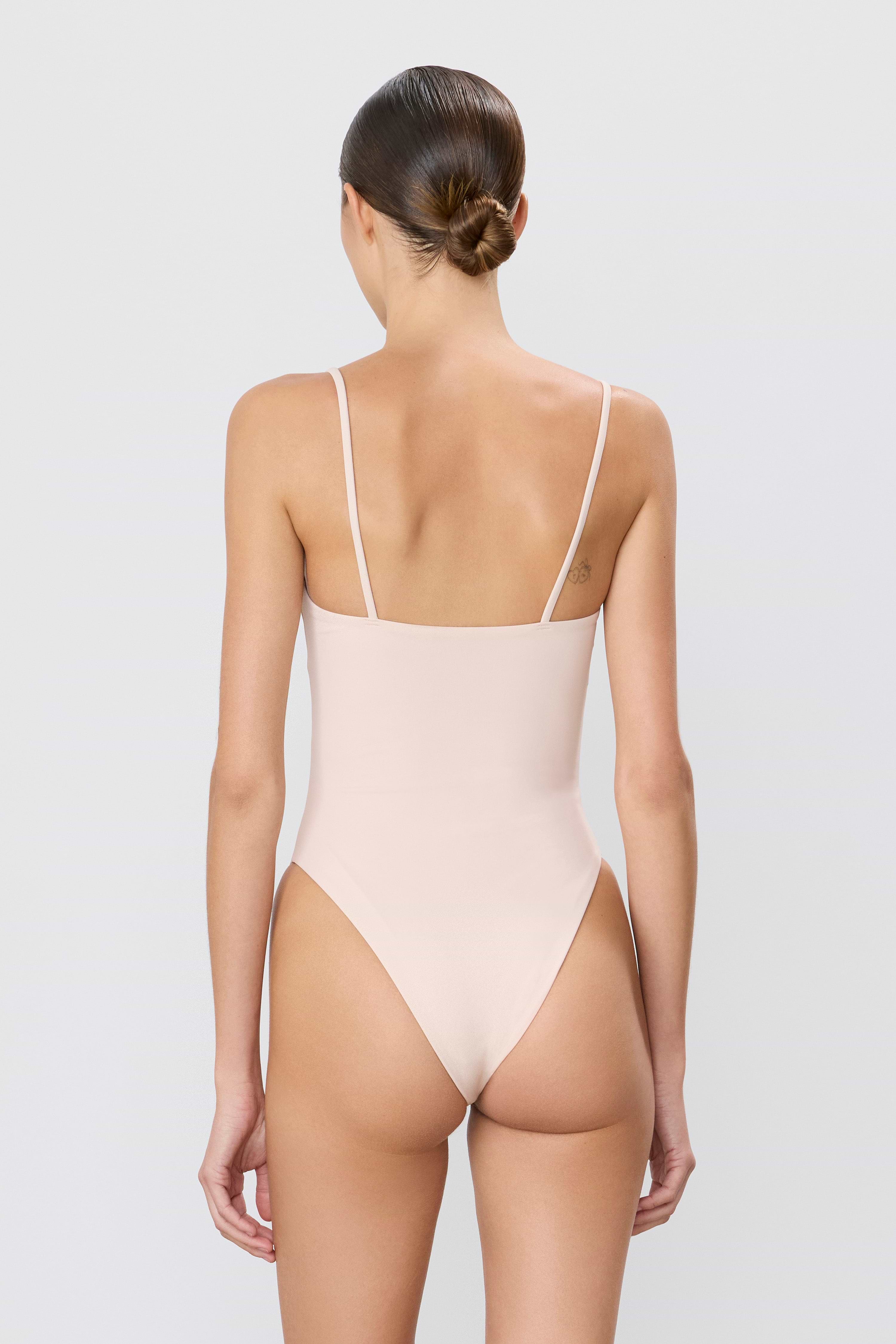 GRACE ONE PIECE - ÉTERNE