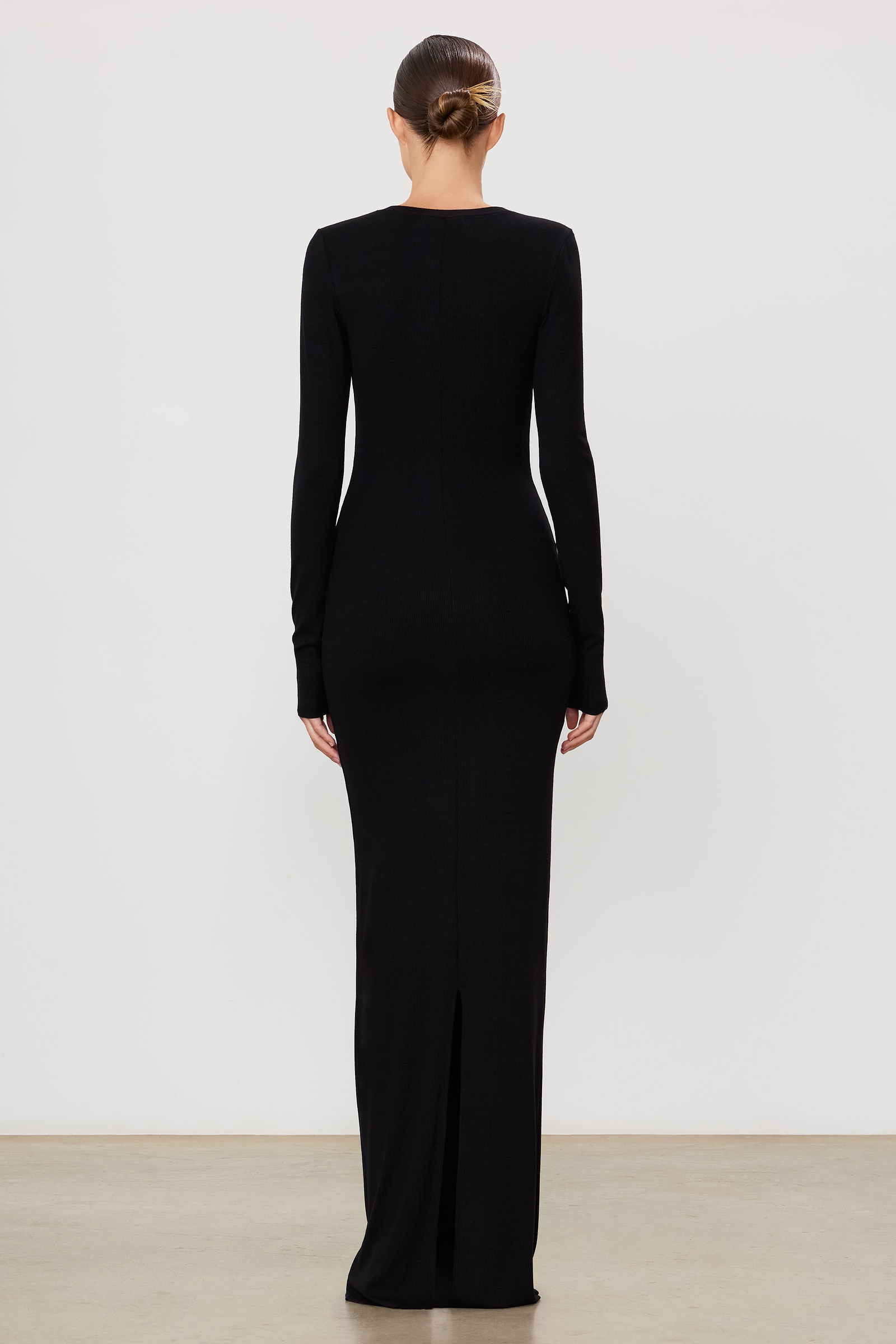 LONG SLEEVE HENLEY MAXI DRESS - ÉTERNE