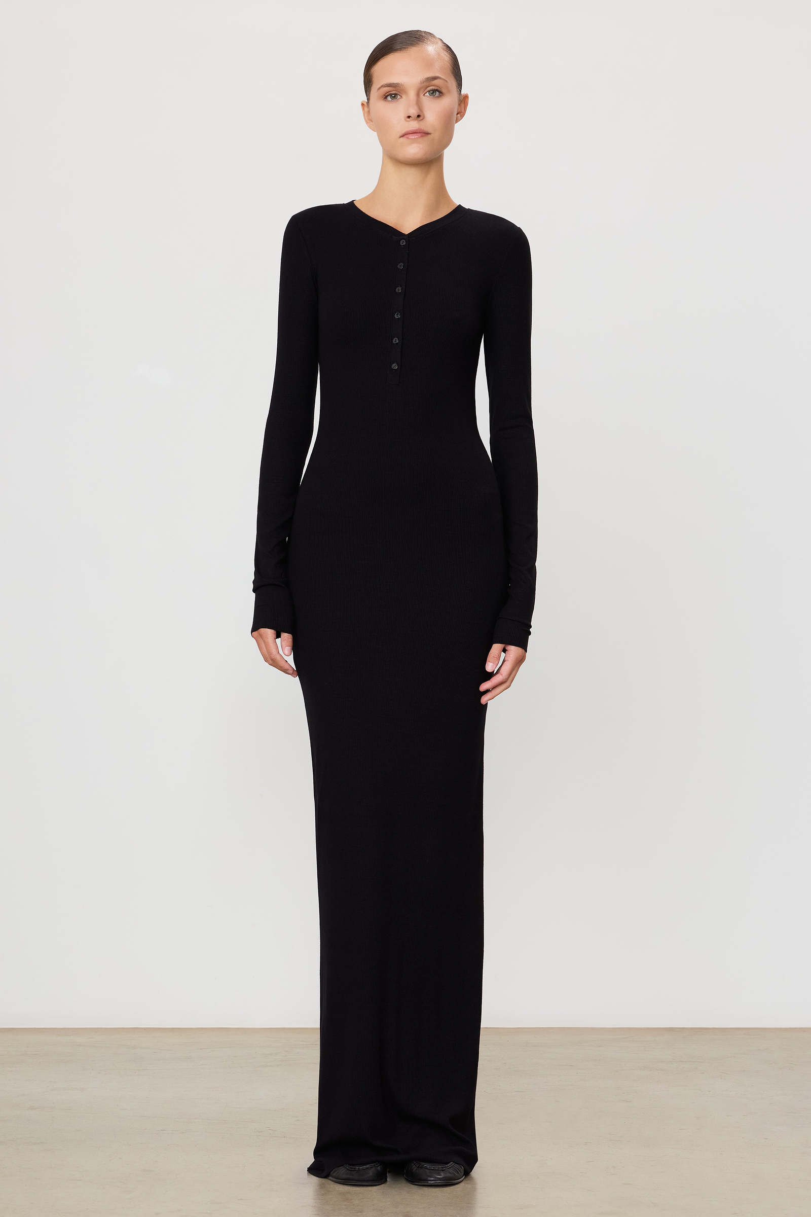 LONG SLEEVE HENLEY MAXI DRESS - ÉTERNE
