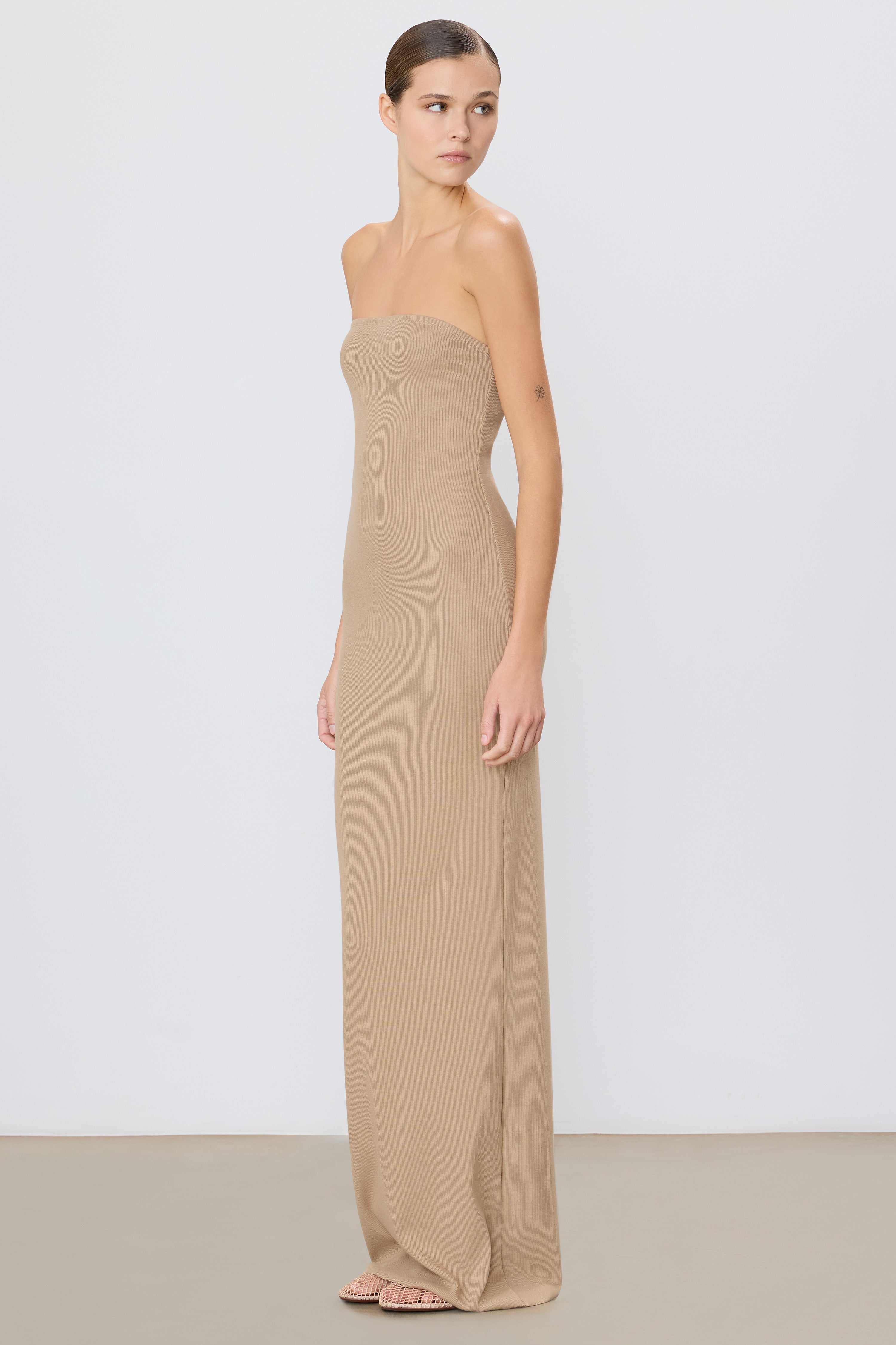 TUBE MAXI DRESS - ÉTERNE