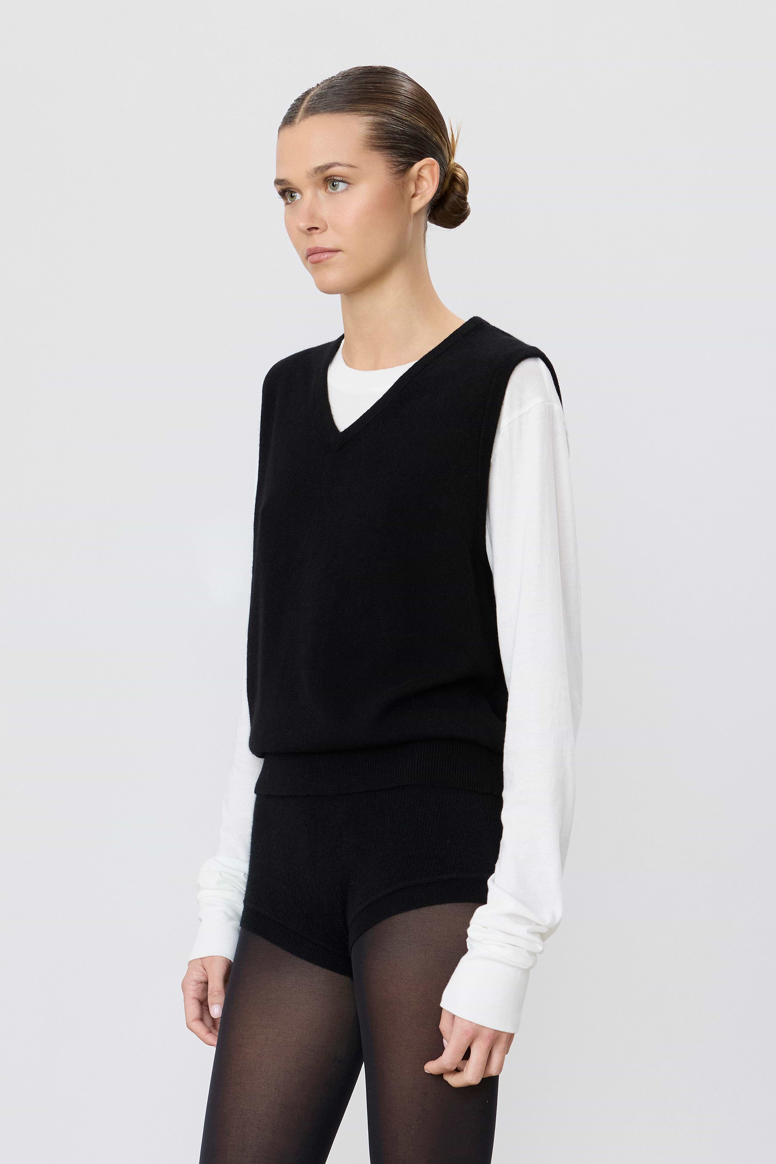 ÉTERNE ARCHIE VEST