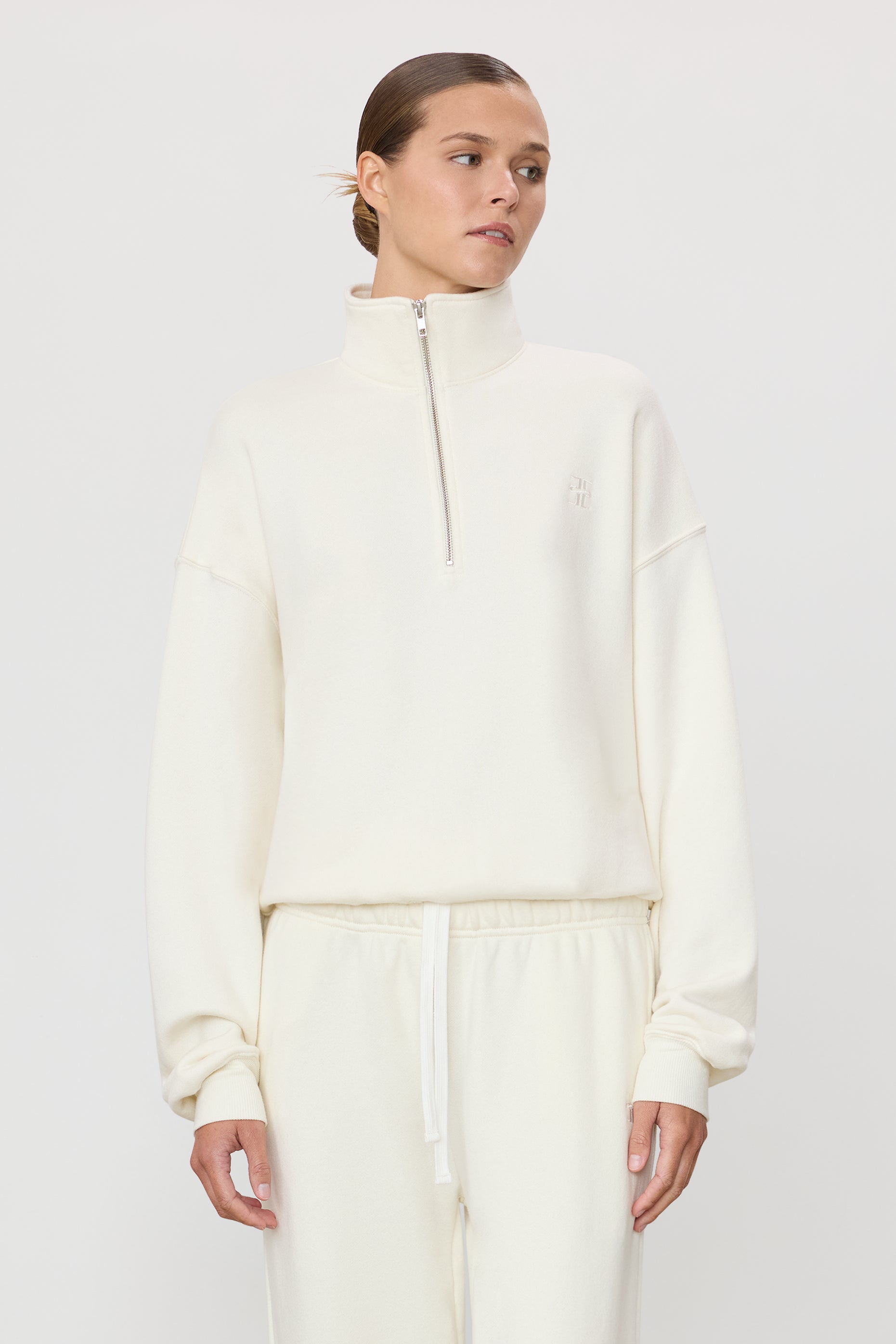 OVERSIZED HALF-ZIP SWEATSHIRT - ÉTERNE