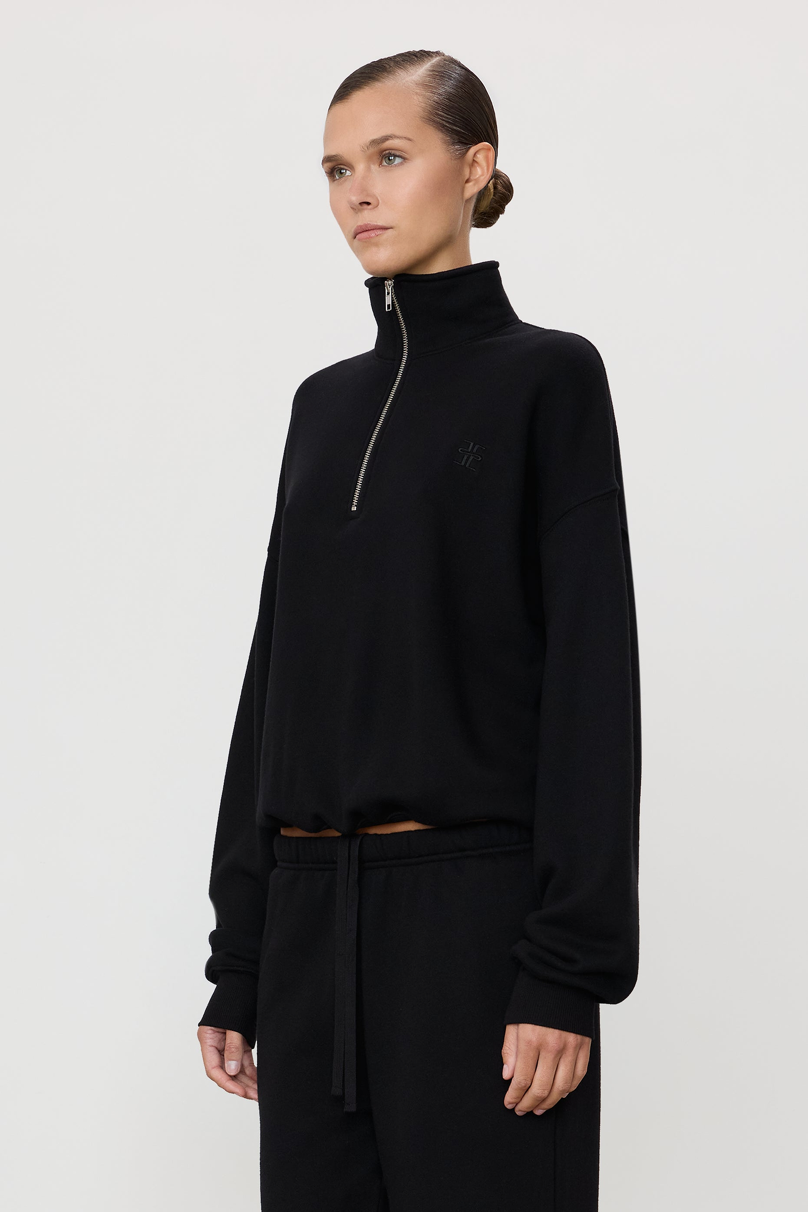 OVERSIZED HALF-ZIP SWEATSHIRT - ÉTERNE