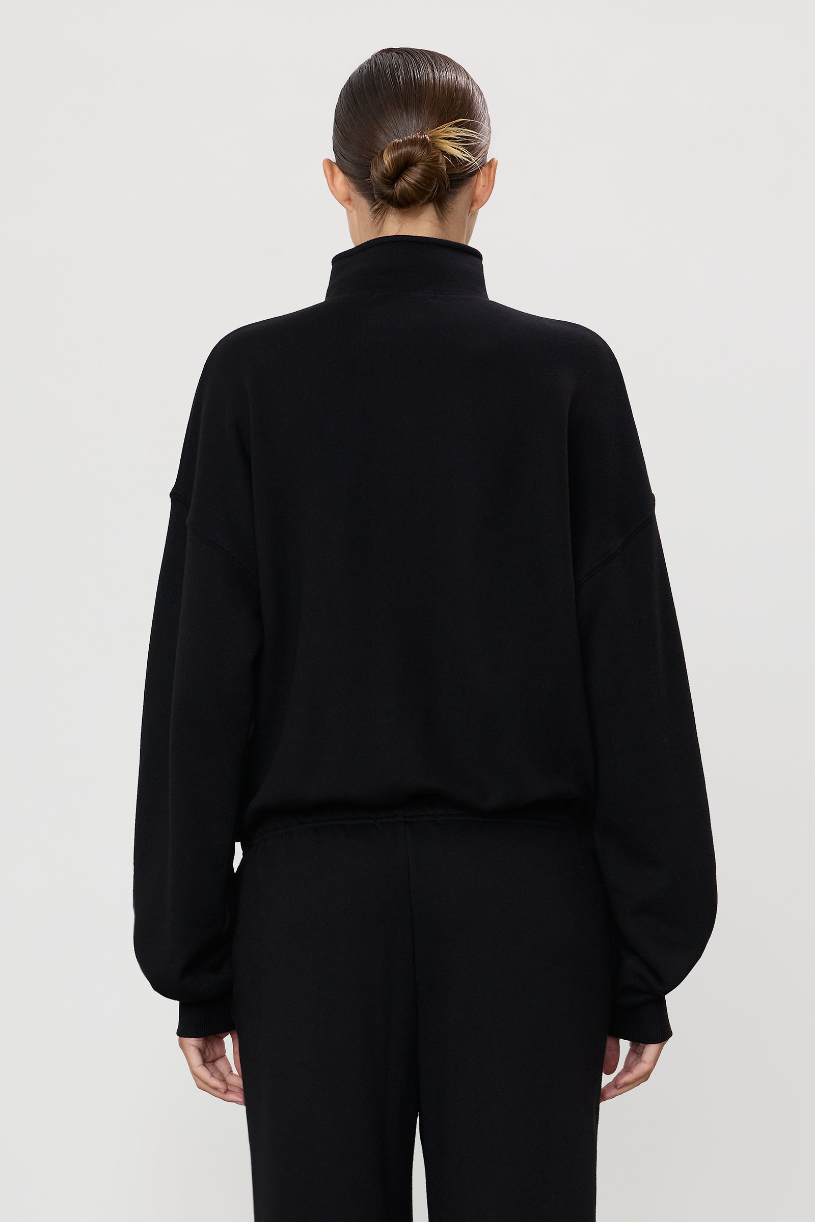 OVERSIZED HALF-ZIP SWEATSHIRT - ÉTERNE