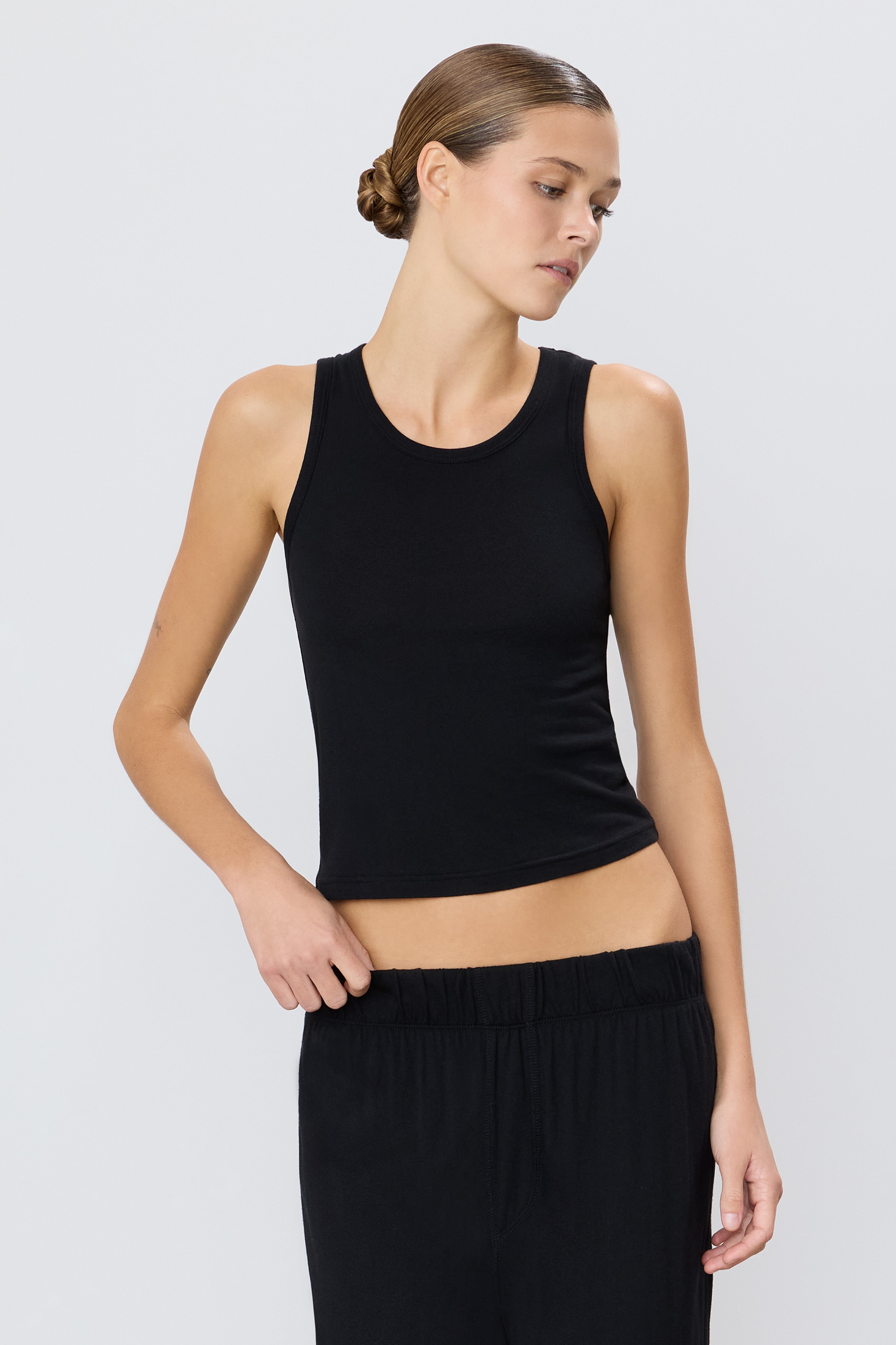FITTED TANK