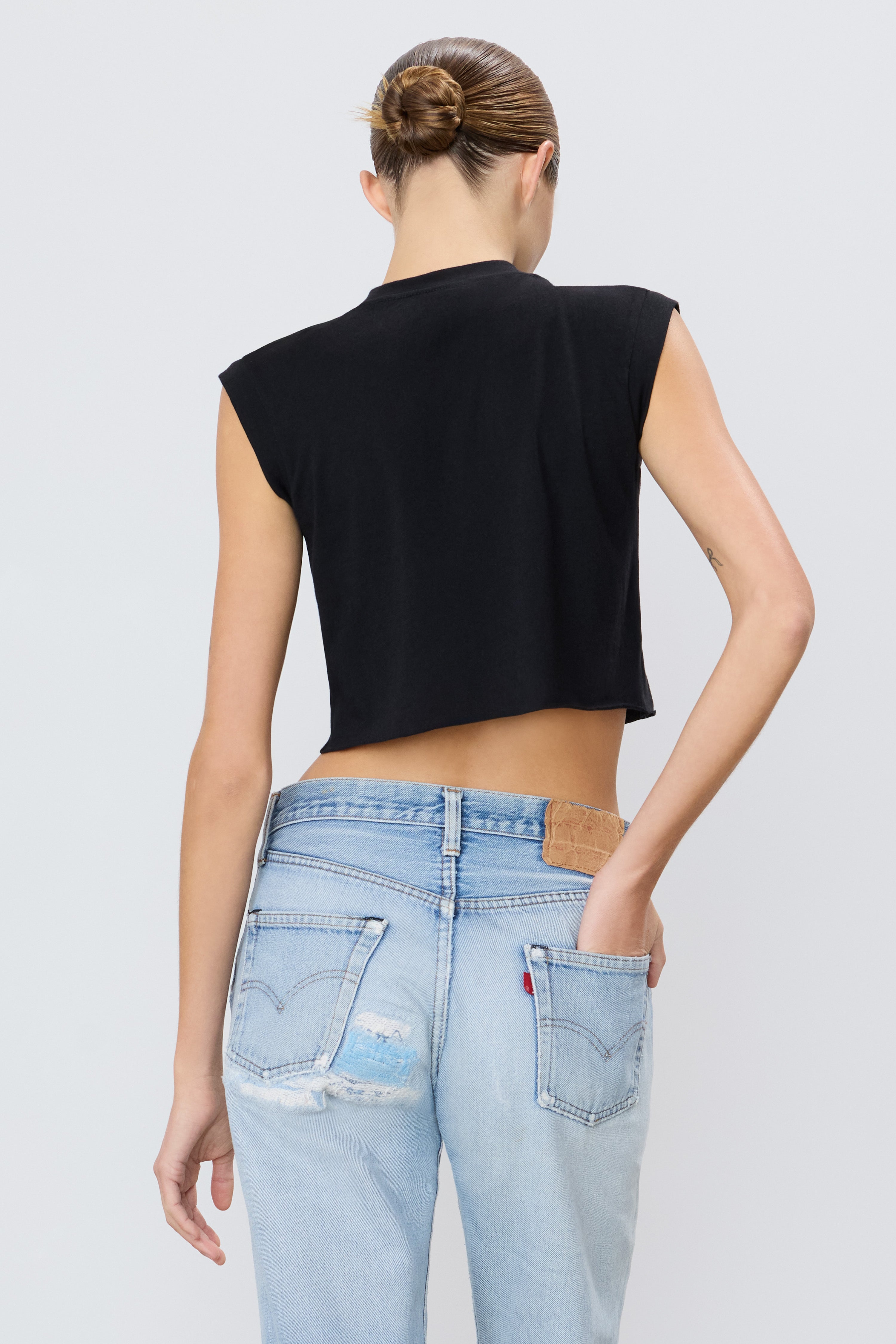 CROPPED MUSCLE TANK - ÉTERNE