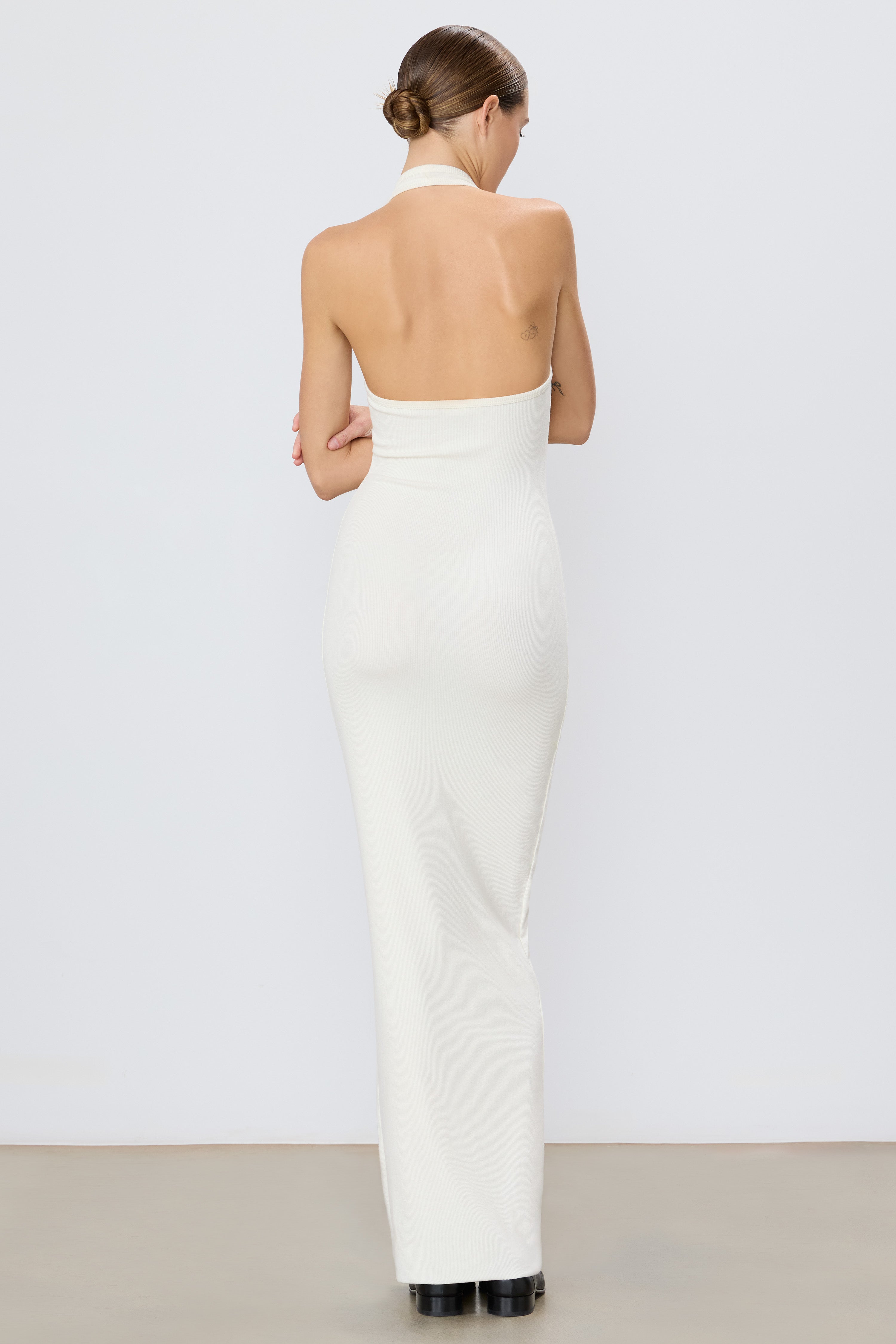 HALTER MAXI DRESS - ÉTERNE