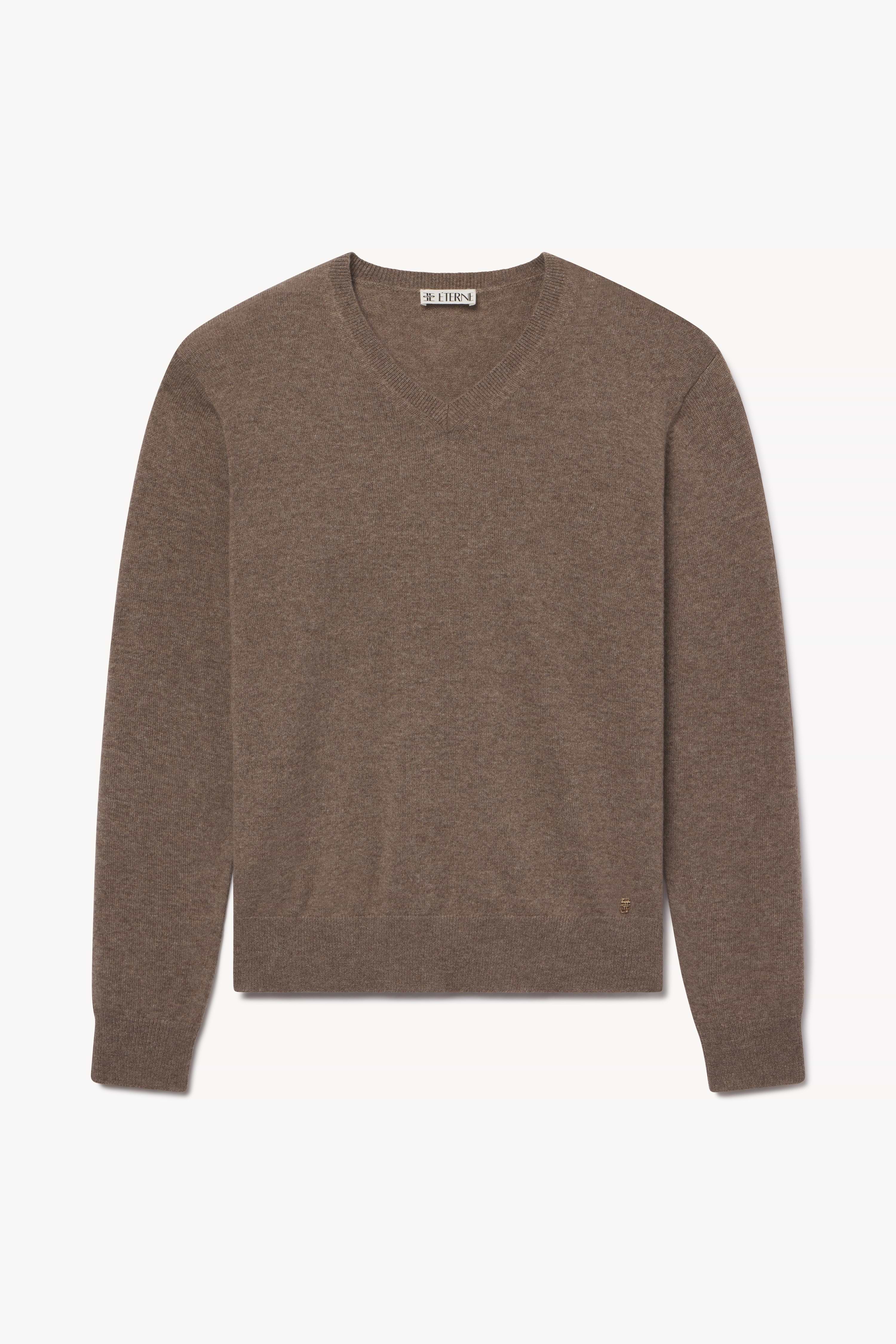 CLIVE V-NECK SWEATER - ÉTERNE