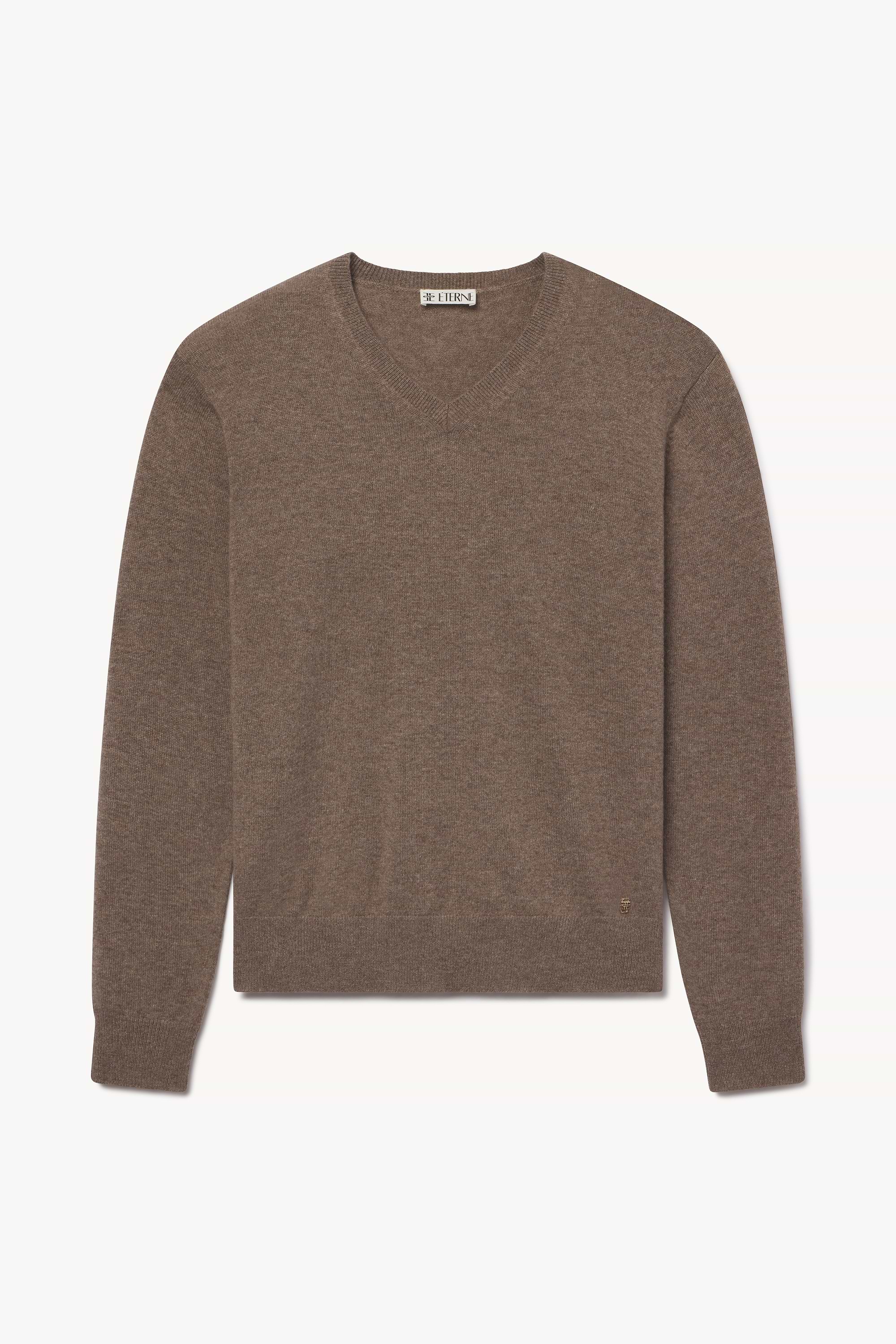CLIVE V-NECK SWEATER - ÉTERNE