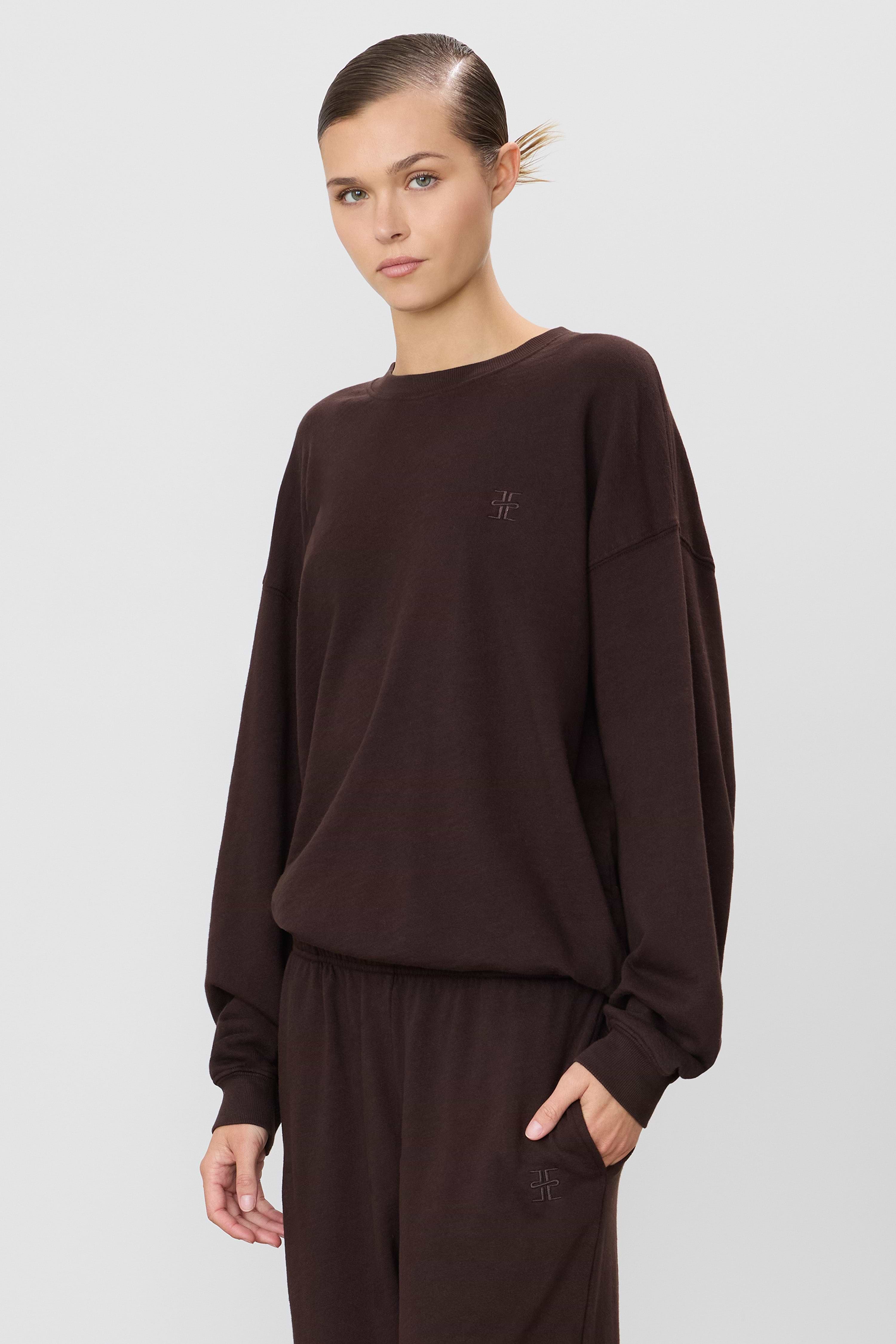 ÉTERNE OVERSIZED CREWNECK SWEATSHIRT