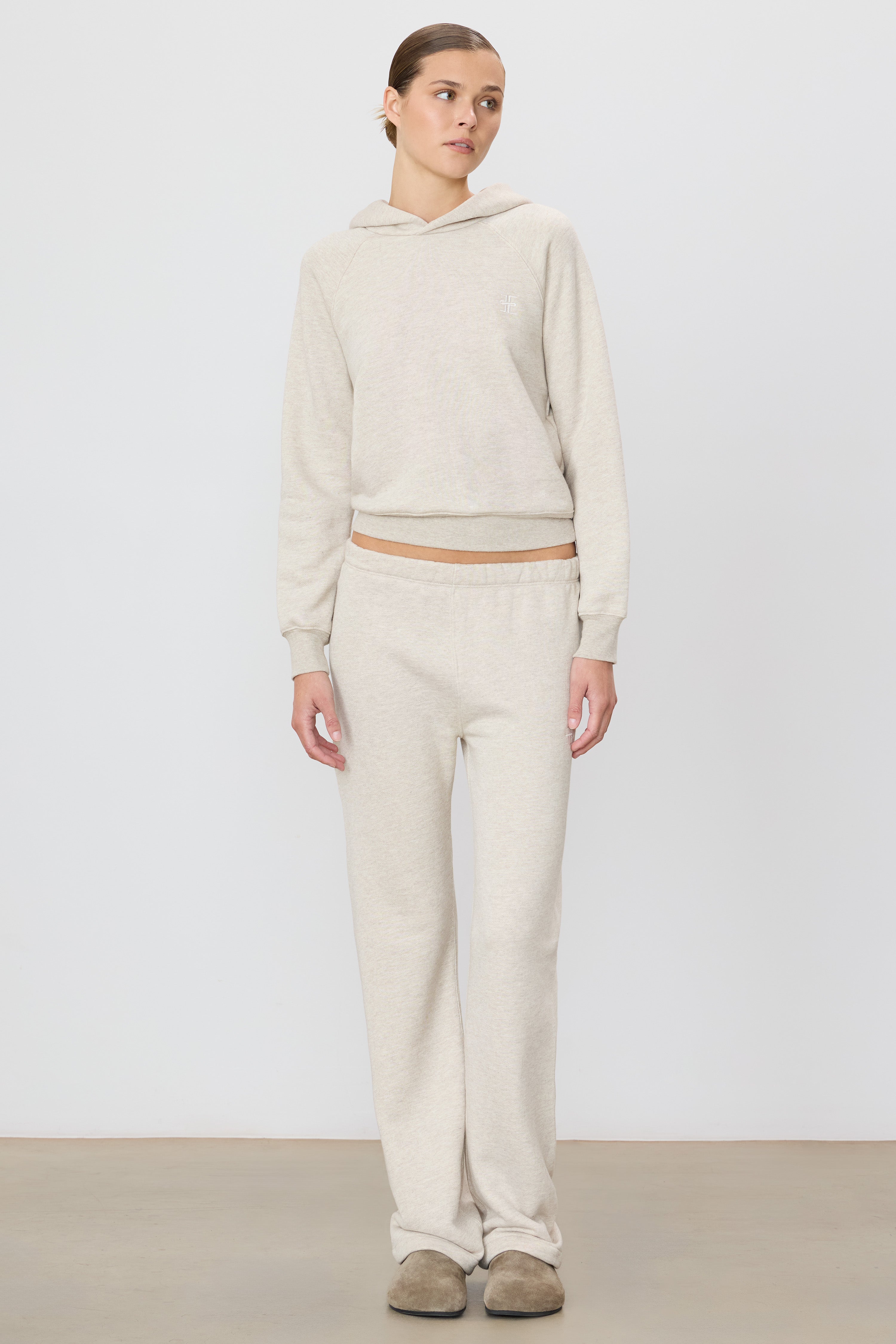 STRAIGHT LEG SWEATPANT - ÉTERNE