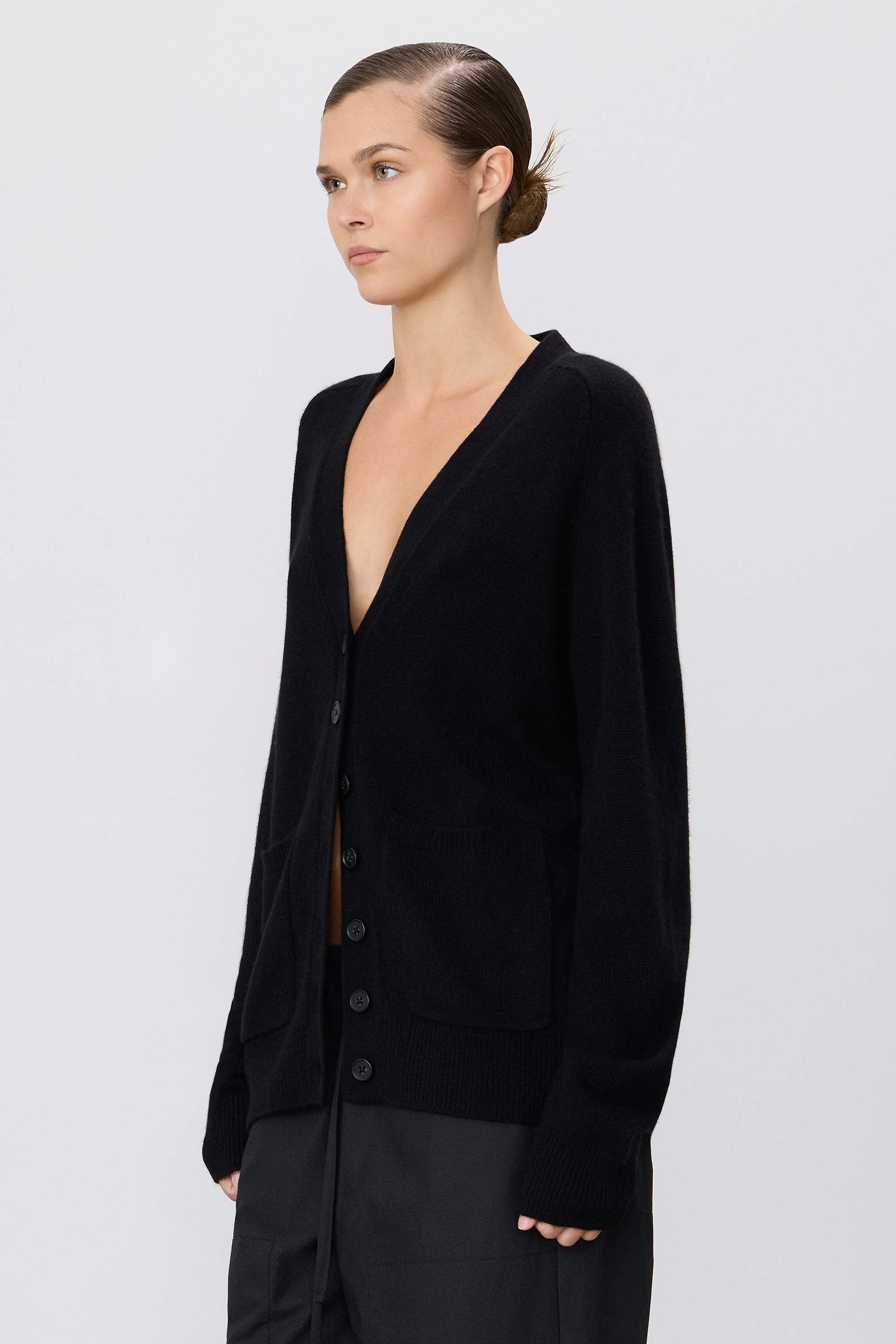 THEODORE CARDIGAN - ÉTERNE