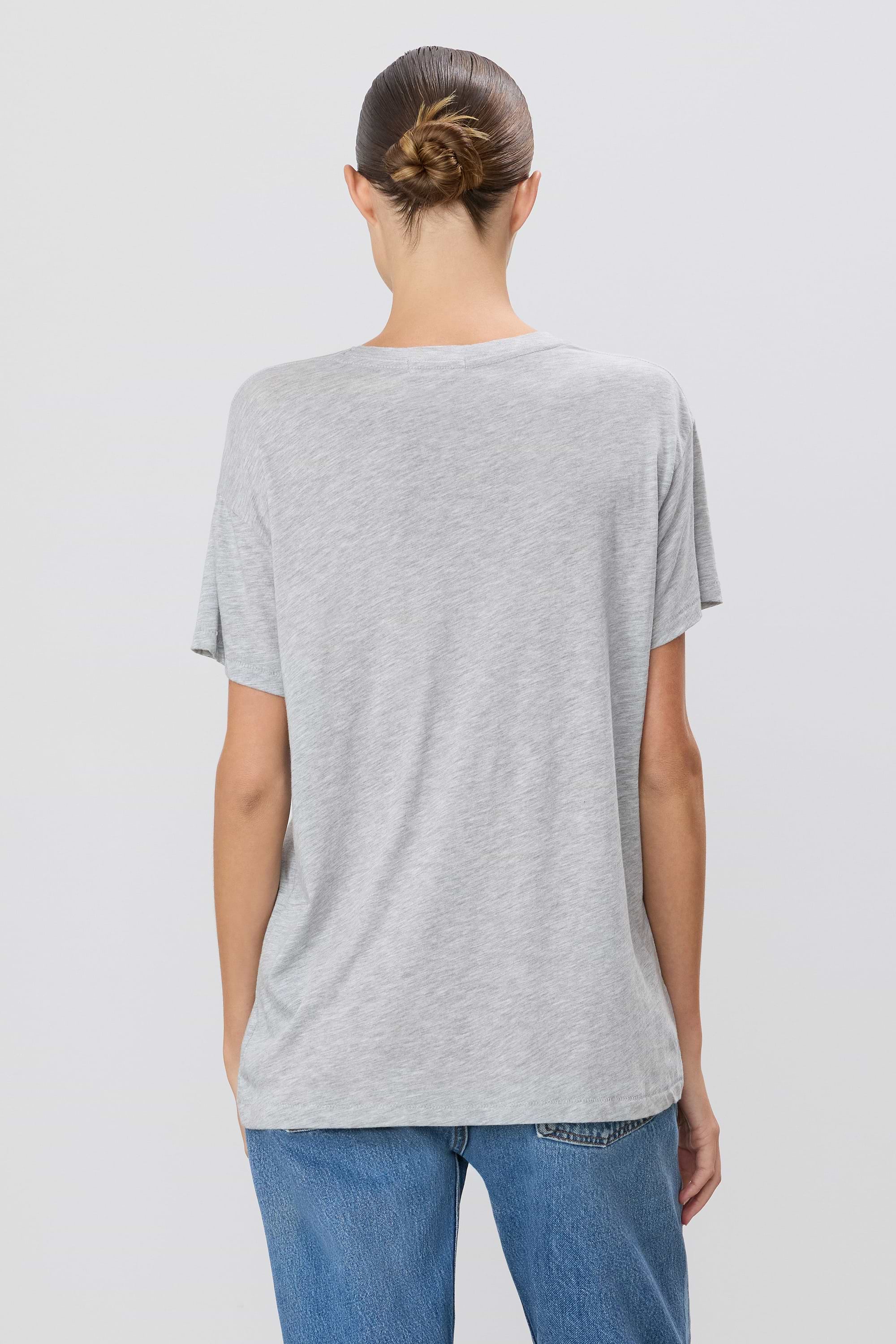 Short Sleeve Boyfriend T-Shirt - ÉTERNE