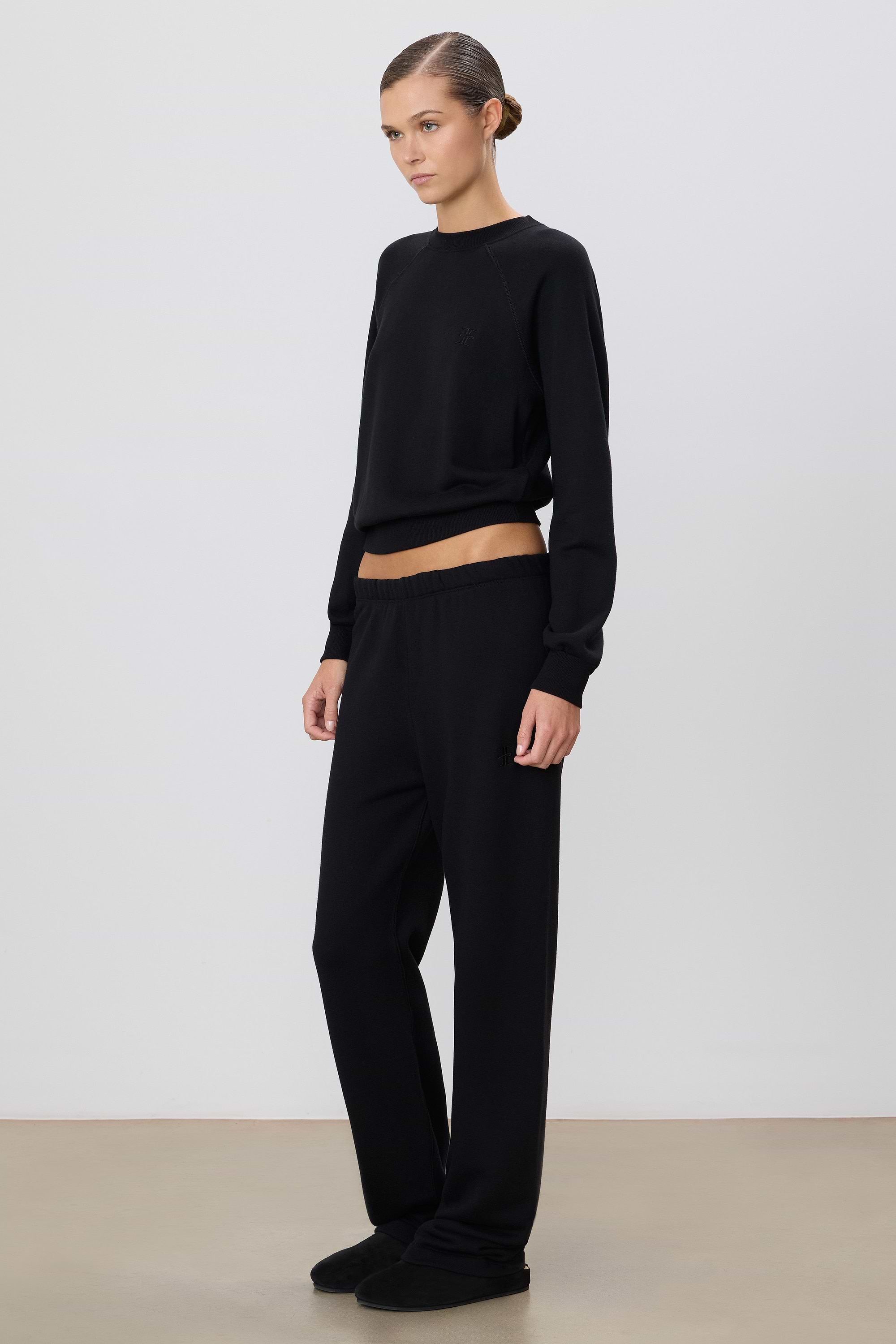 STRAIGHT LEG SWEATPANT - ÉTERNE